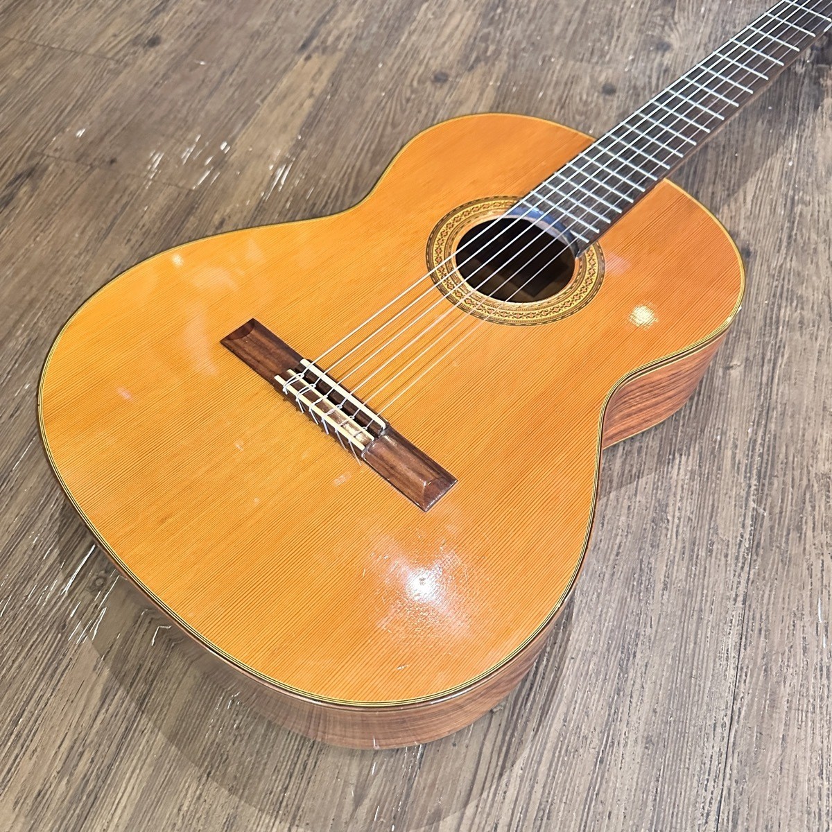 Ryoji Matsuoka No.25 Classical Guitar Spruce Top Rosewood Sides Back 1970s