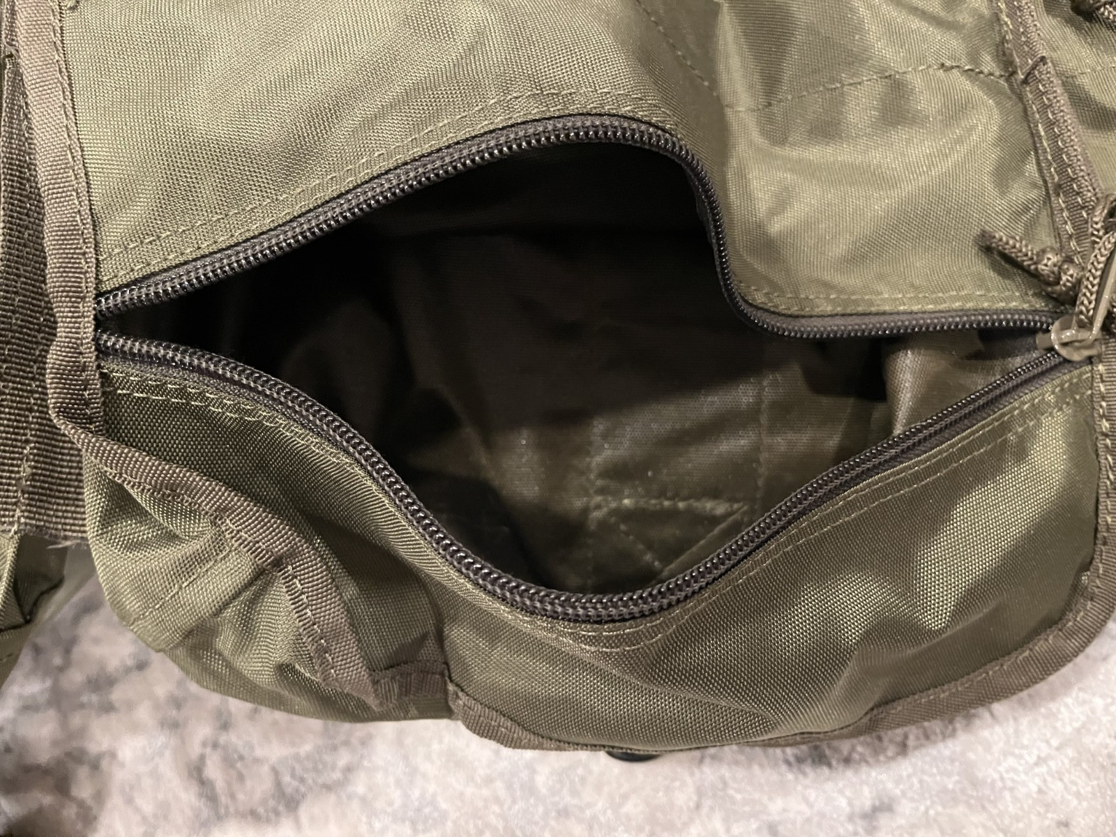 M17 Tri-Fold Medic Bag FA110 by Elite First Aid - Olive Drab