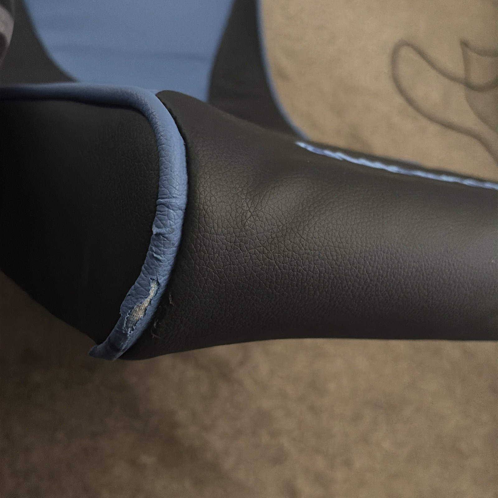 Classic Video Rocker Gaming Chair Faux Leather Mesh Ergonomic Pedestal Seat Blue