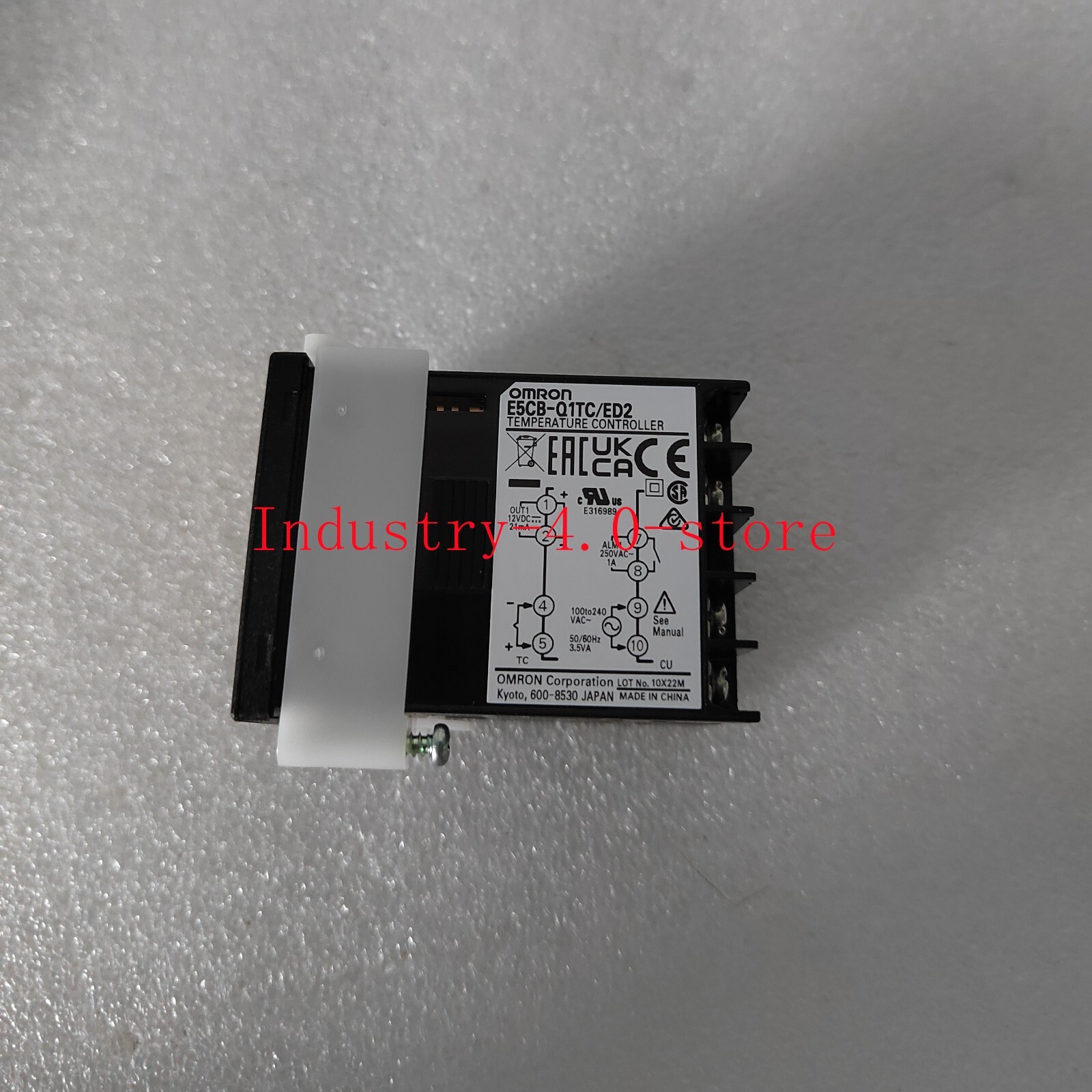 NEW Box OMRON E5CB-Q1TC Temperature Controller