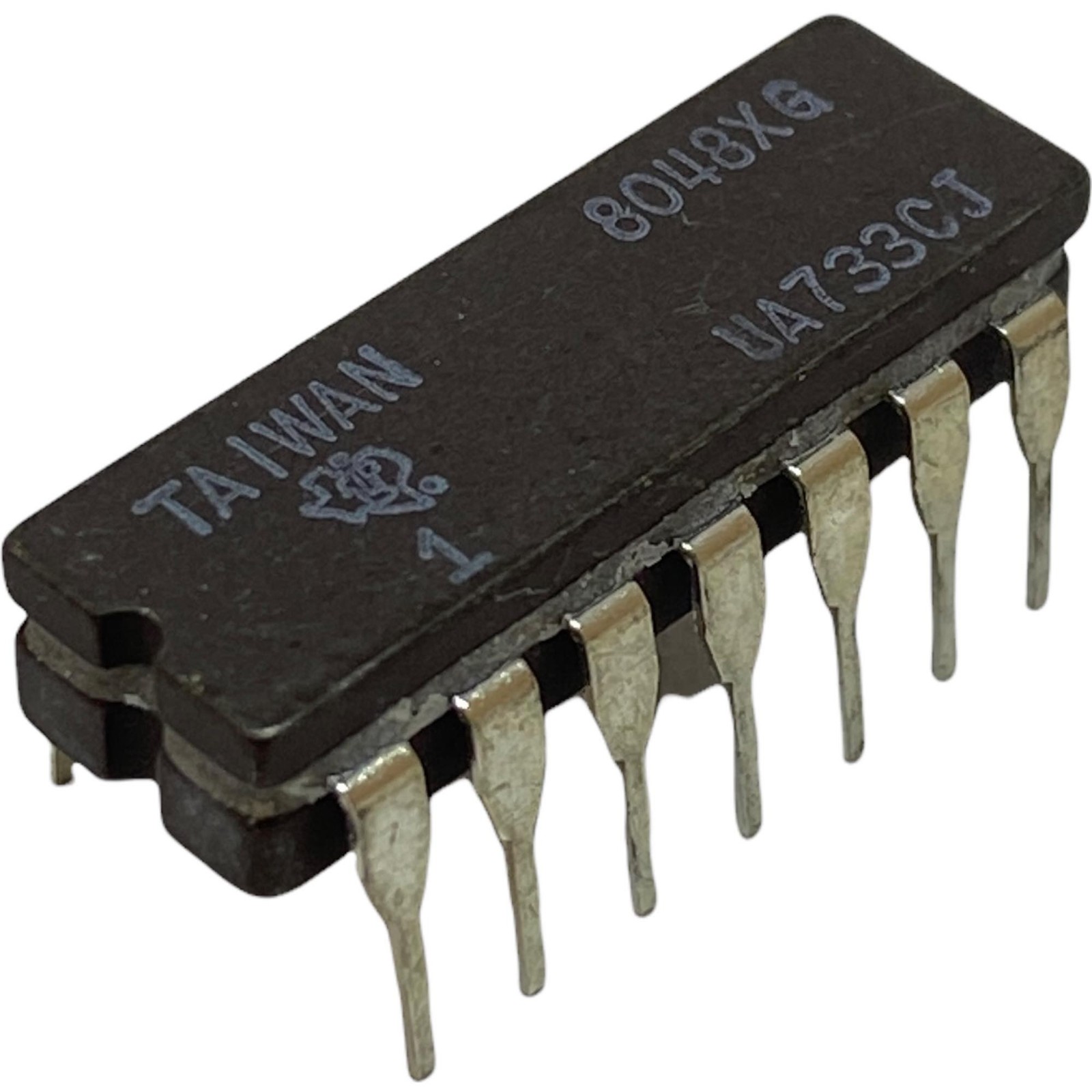 UA733CJ Texas Instruments Ceramic Integrated Circuit