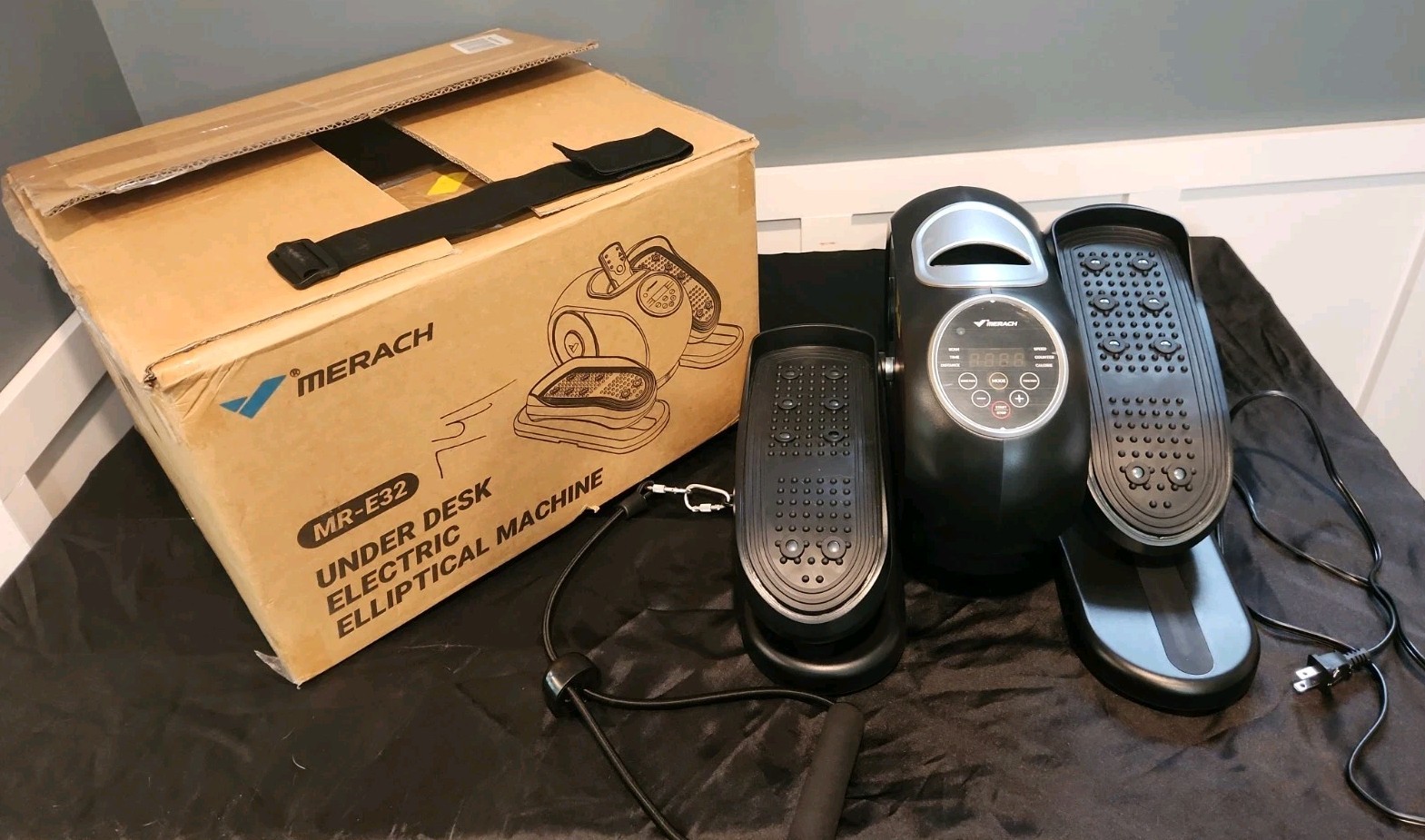 MERACH E32B1 Under Desk Elliptical Machine, Electric Elliptical for Seniors