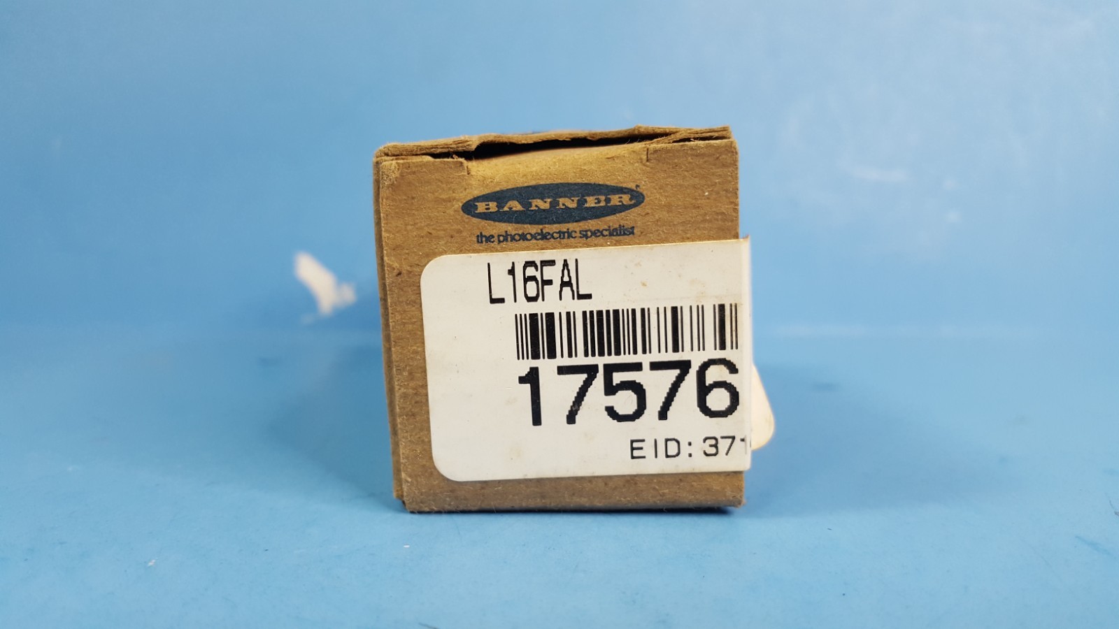 Aluminum Housing, L16FAL, BANNER, 17576, Accept 5/16 x24 Thread Sensor Hardware