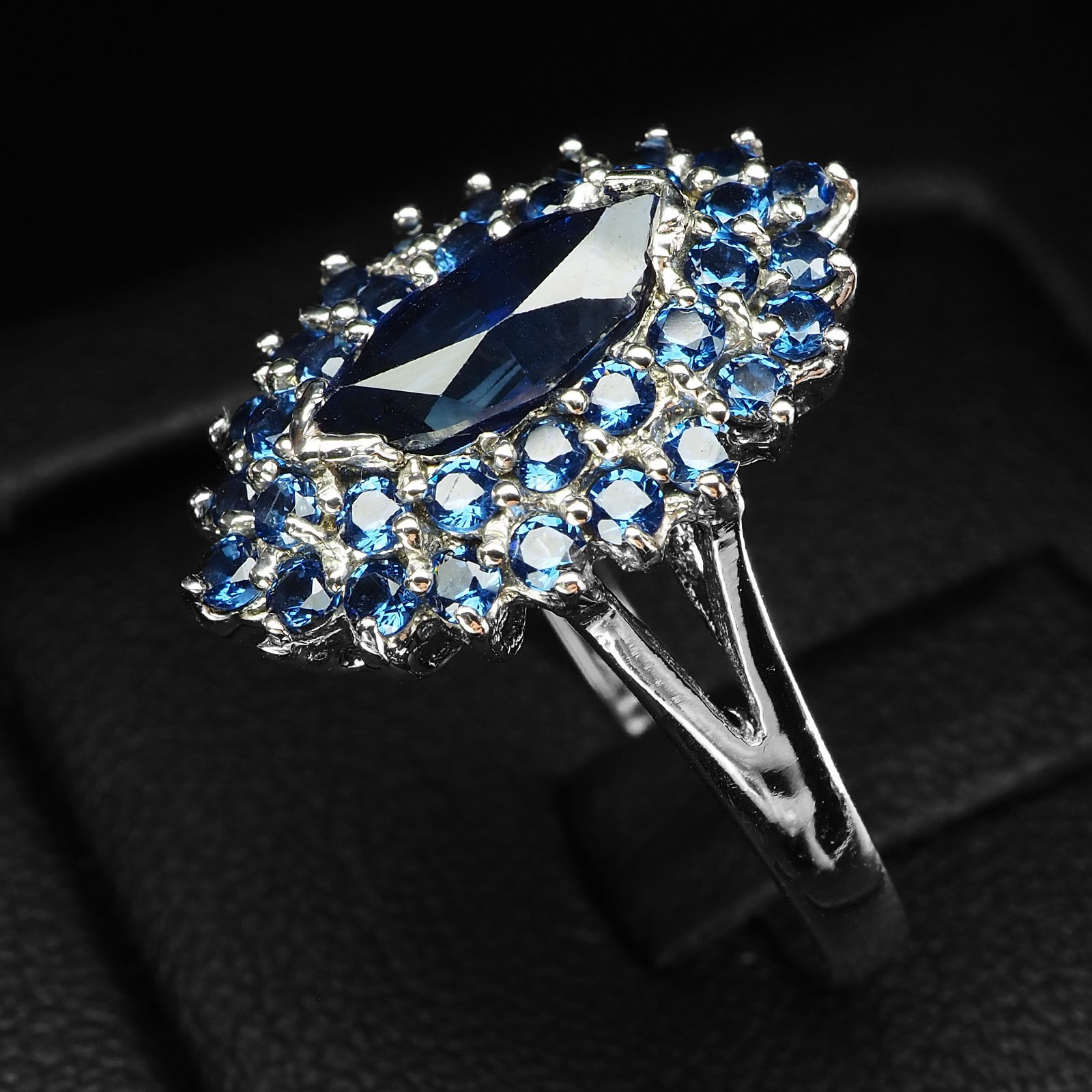 Alluring Royal Blue Sapphire Marquise 2.10Ct 925 Sterling Silver Handmade Rings