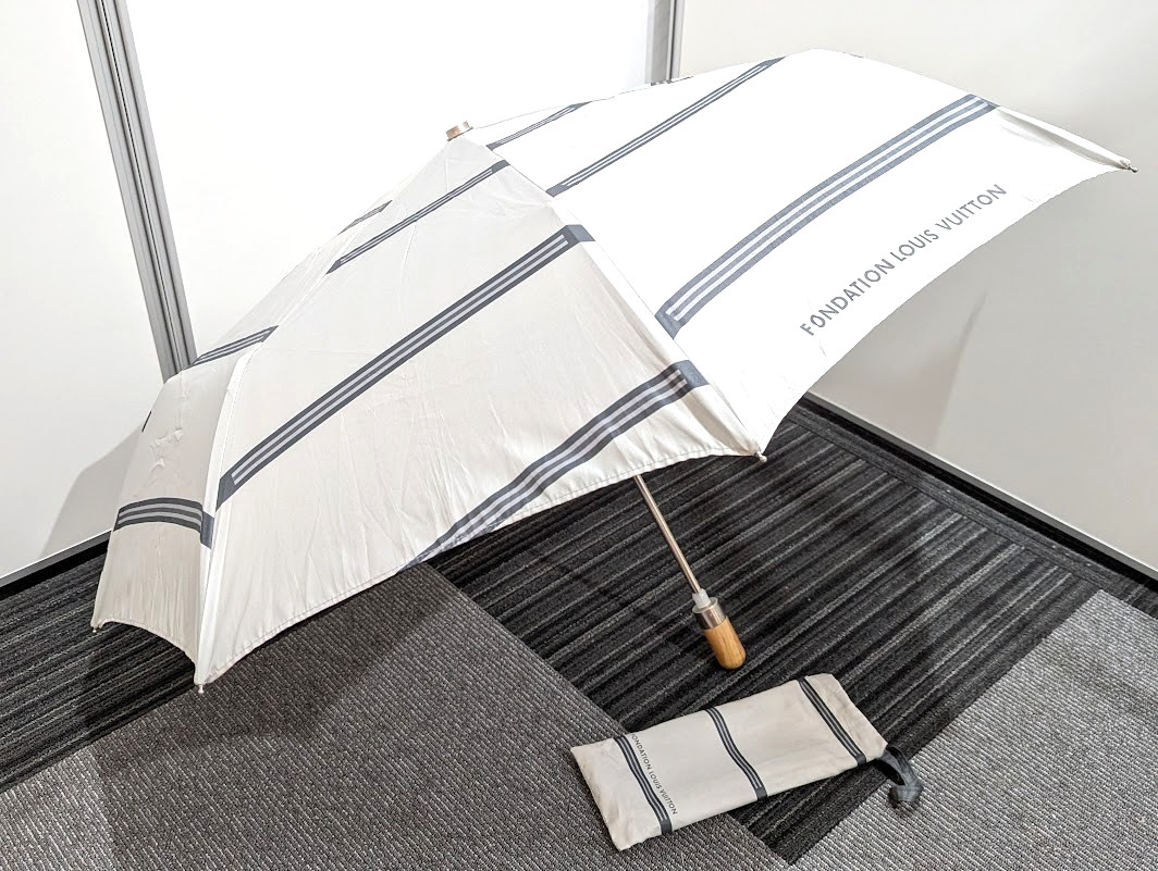FONDATION LOUIS VUITTON Folding Umbrella Silver Gray Limited Vintage Authentic