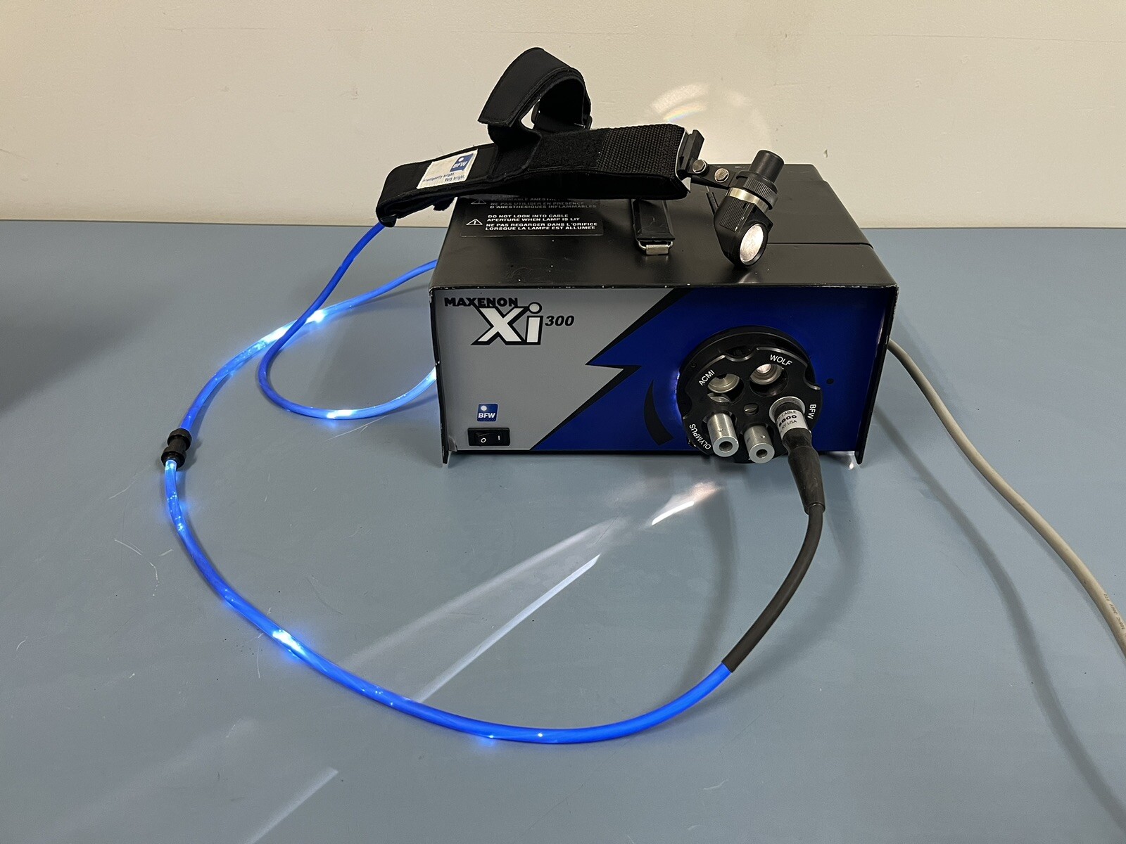 BFW Model 3010 MAXENON XI300 Light Source With BFW Medical Headlight