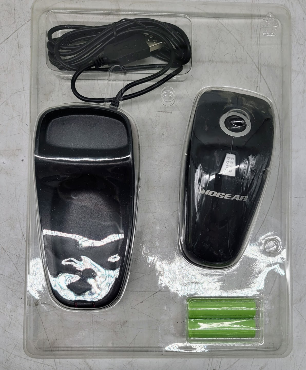 IOGEAR Phaser 3-1 Presenter/Mouse/Laser Pointer