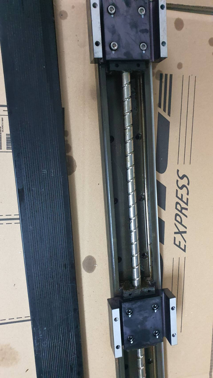 THK KR45 Linear stage travel_Stroke 80cm or 70cm Linear actuator good condition