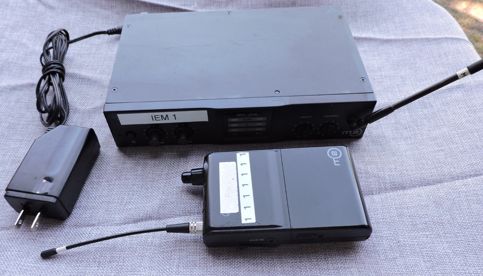Audio-Technica M2 UHF Transmitter & Receiver M2T & M2R Wireless TESTED
