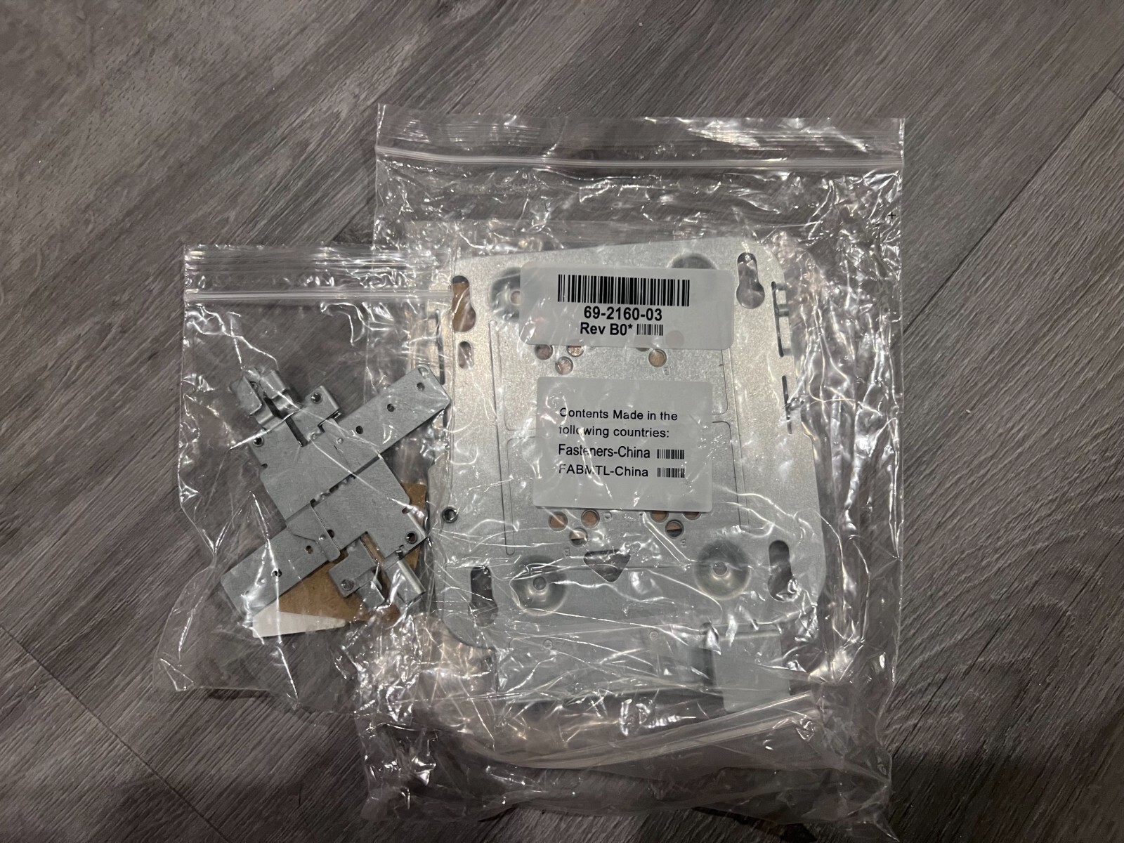 Lot of 10 Cisco AIR-AP-BRACKET-1 69-2160-03 plus AIR-AP-T-RAIL-R 800-26066-02