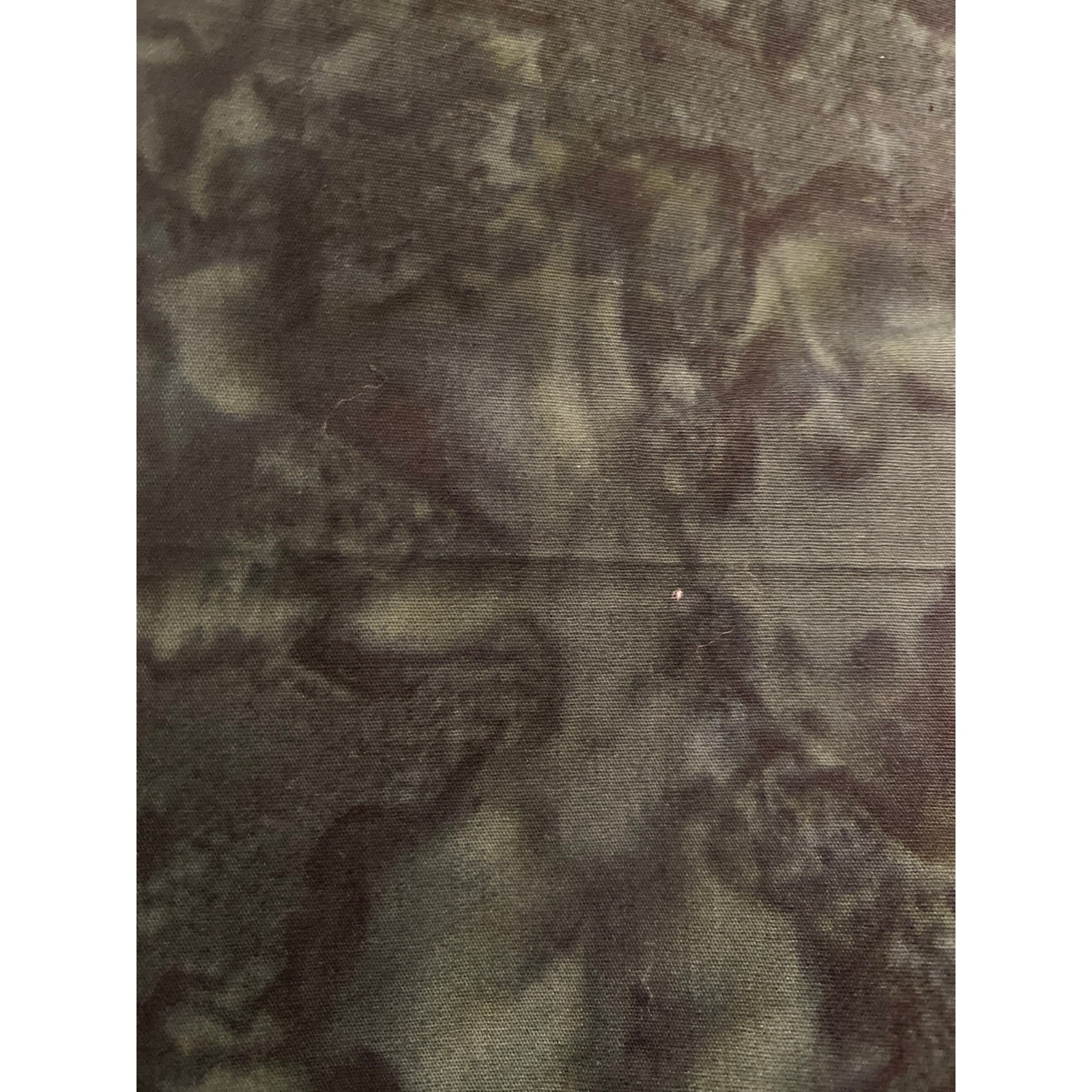 606 3 3/4 yards quilt fabric