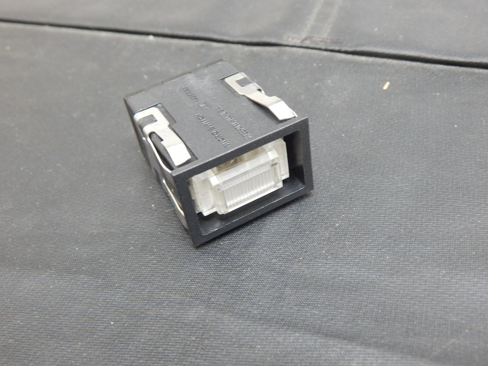HONEYWELL MICROSWITCH AML43FBK4-001 LAMP - USA SELLER FAST SHIPPING