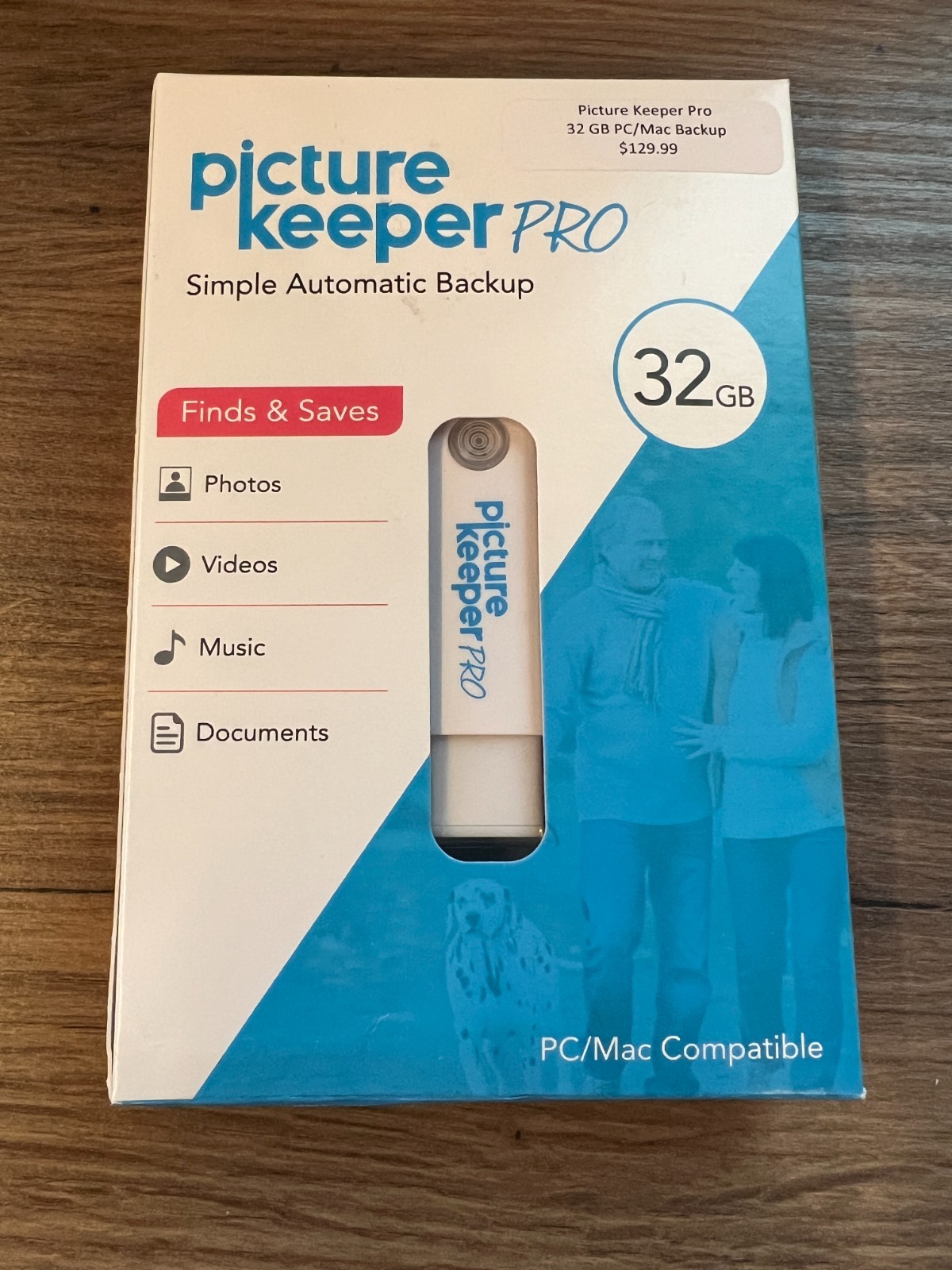 Picture Keeper Pro 32GB - Simple Automatic Backup - PC/MAC Compatable