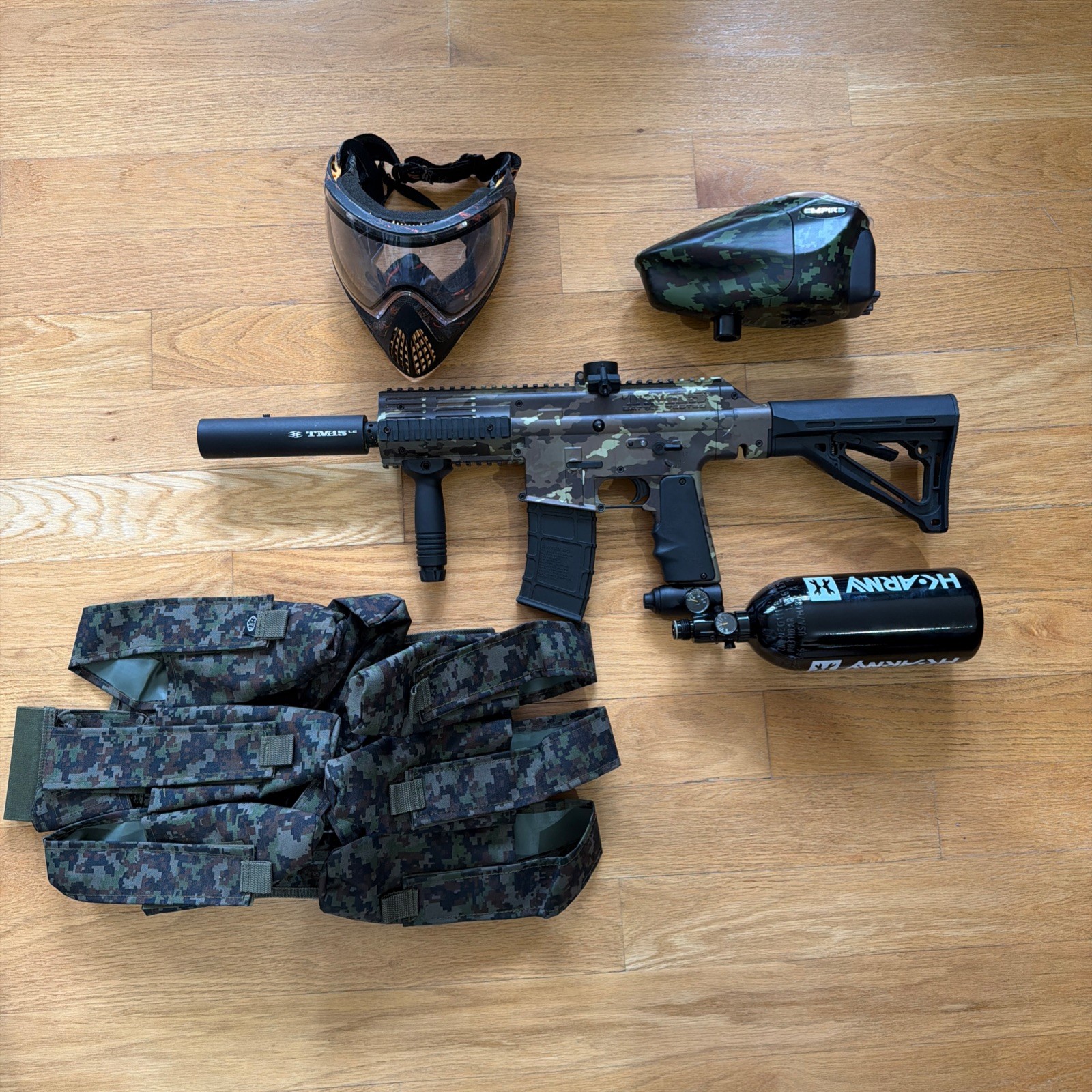 BT TM-15 Paintball, Empire Profecy V2 Hopper, BT Pod/Tank vest, DYE Mask/airtank