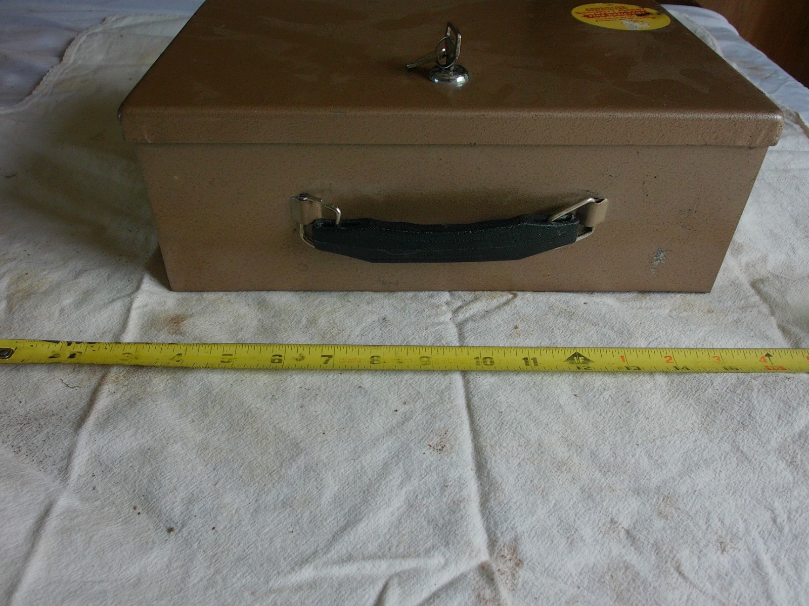 Vintage Rockaway Security Chest with Keys Solid condition! Lot 26-29-3