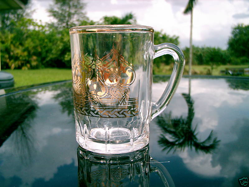 THREE INCH TALL BEER GLASS GOLD DESIGN FRANCE LOGO NICE