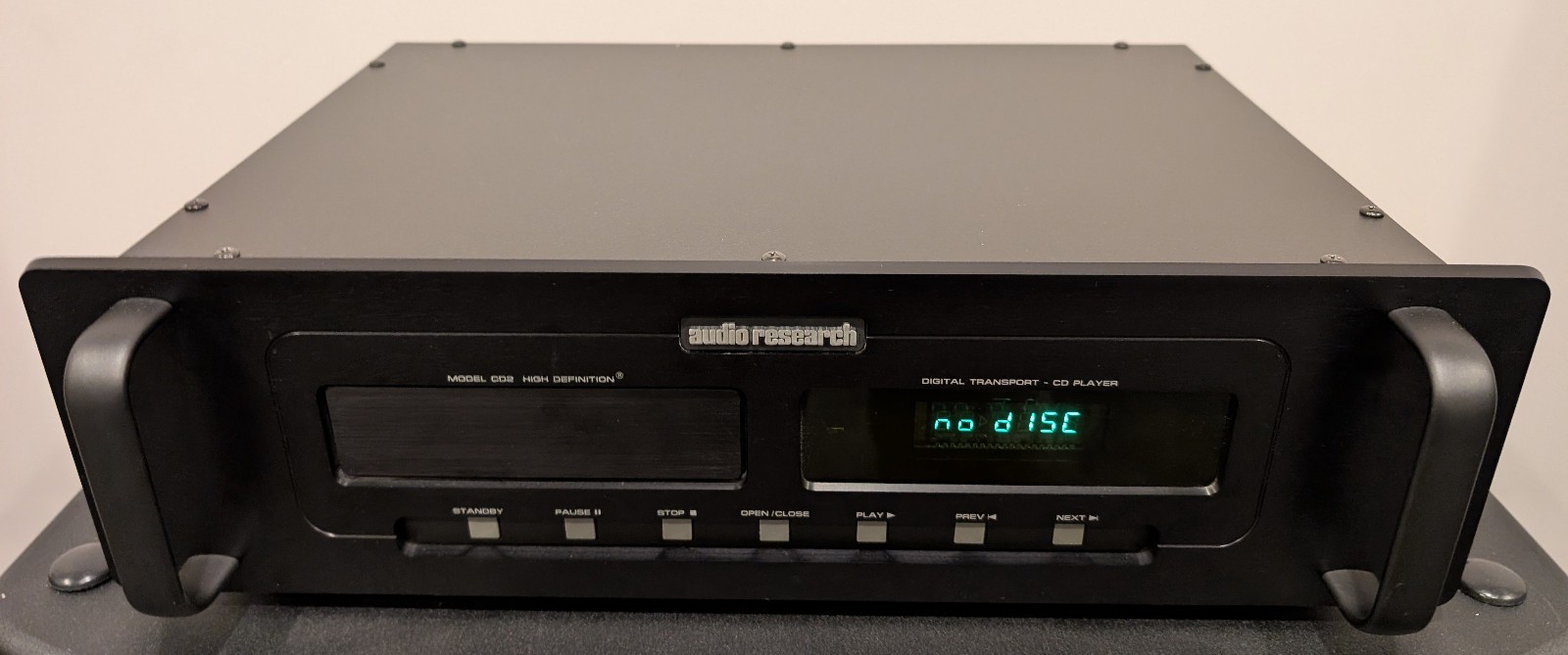 Audio Research CD2 — High‑End Reference CD Player / Transport