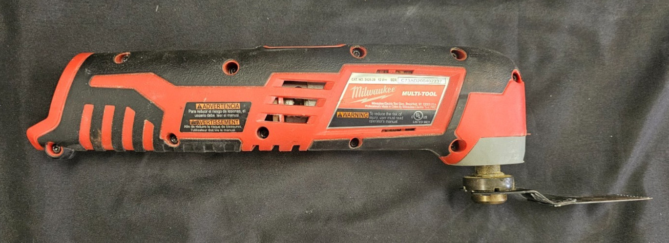 Milwaukee 2426-20 M12 Multi-Tool - TOOL ONLY