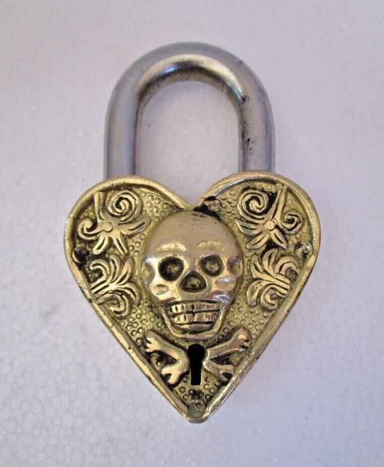 Vintage Style Handmade Heart Shape Brass Working Functional Padlock With Keys