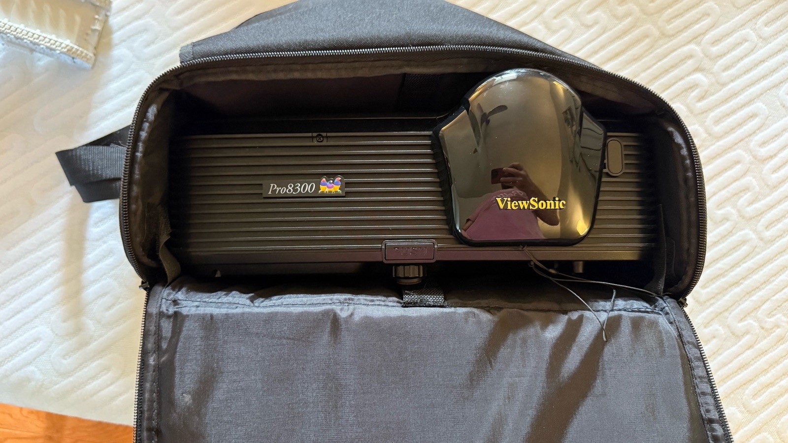 ViewSonic pro 8300 Full HD Projector