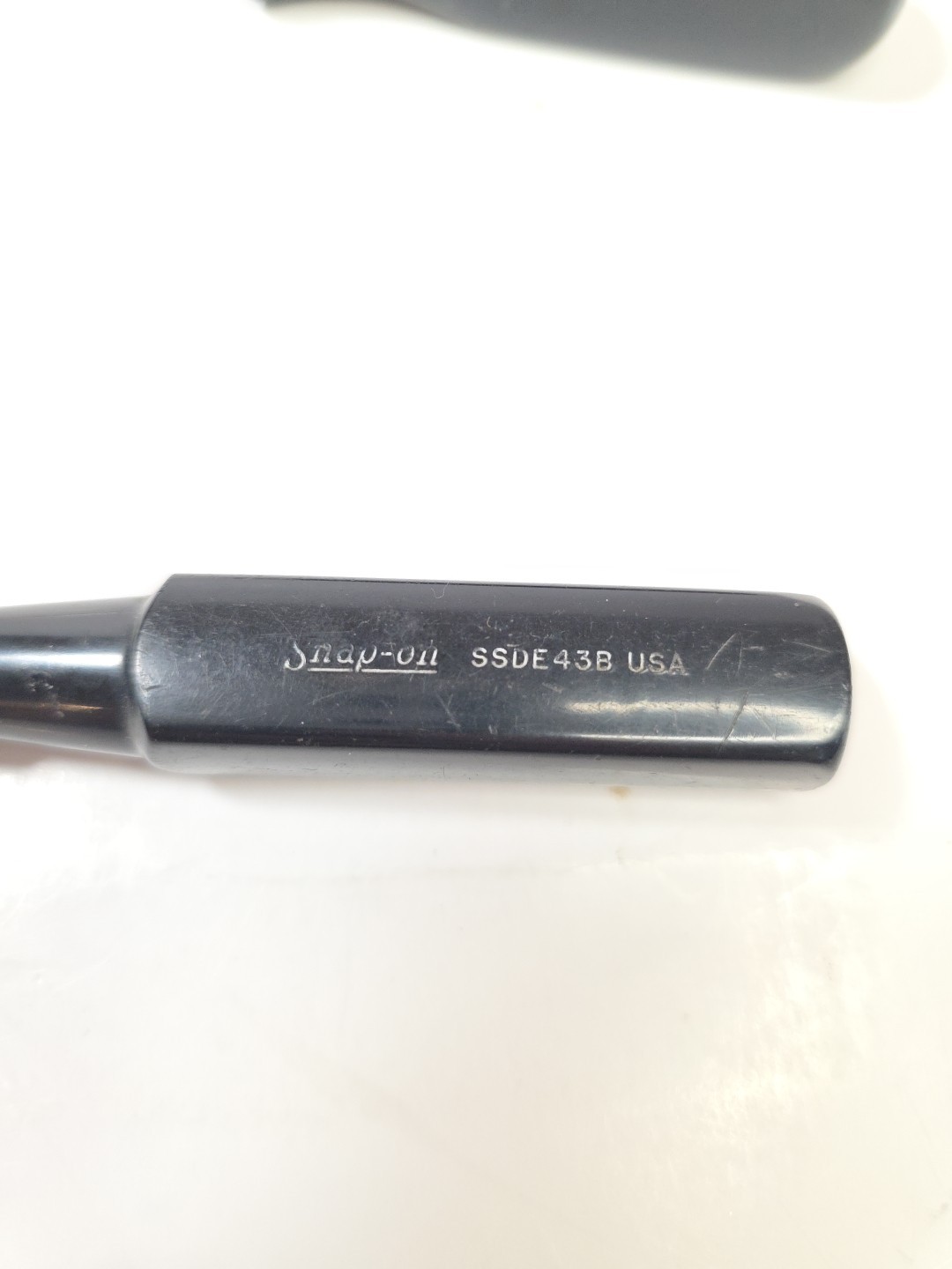 SNAP-ON TOOL 5 pc. SCREWDRIVER SET, Flat and Phillips Black Handle Screwdrivers