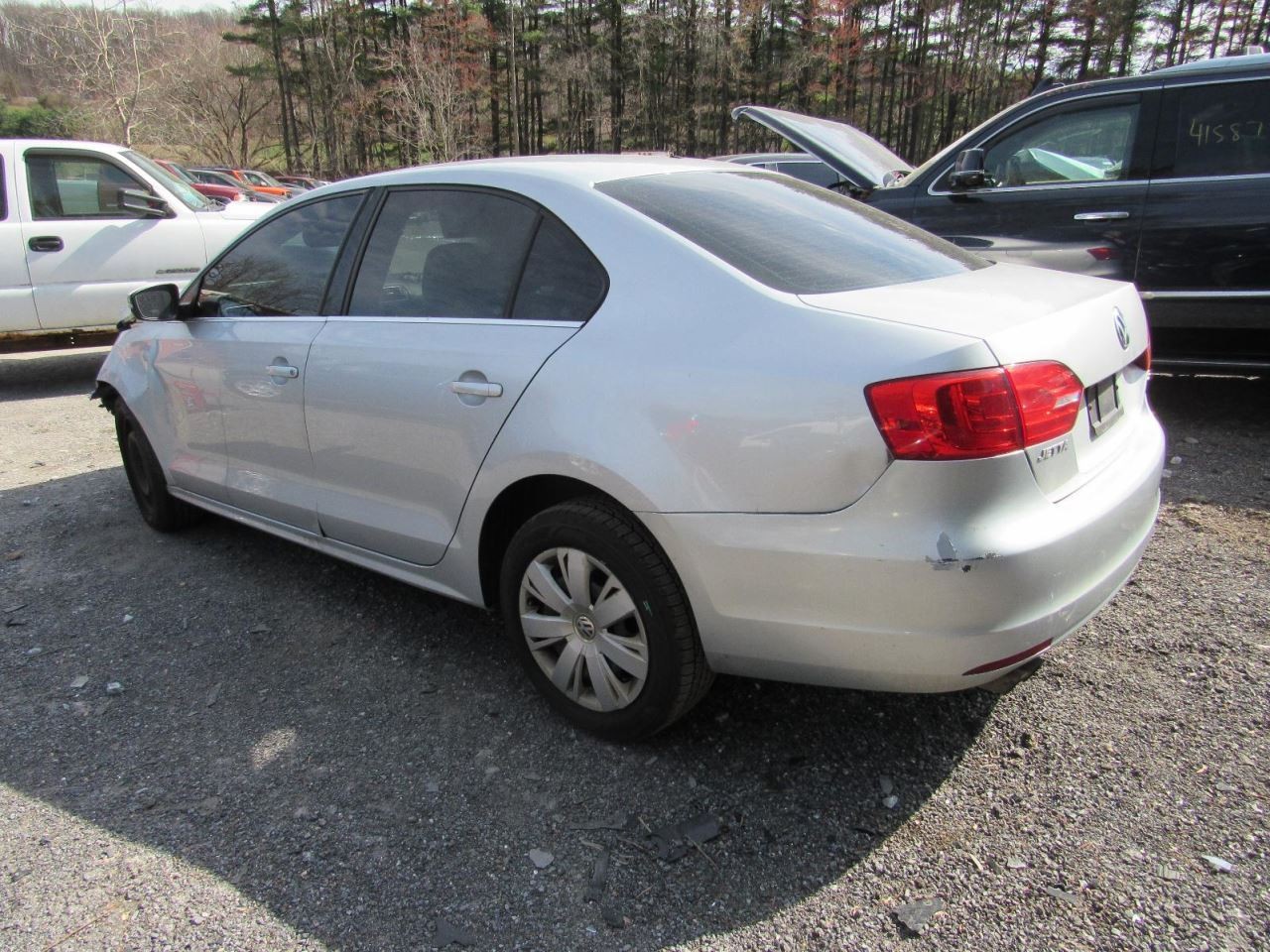 JETTA 2013 Glove Box 1037035
