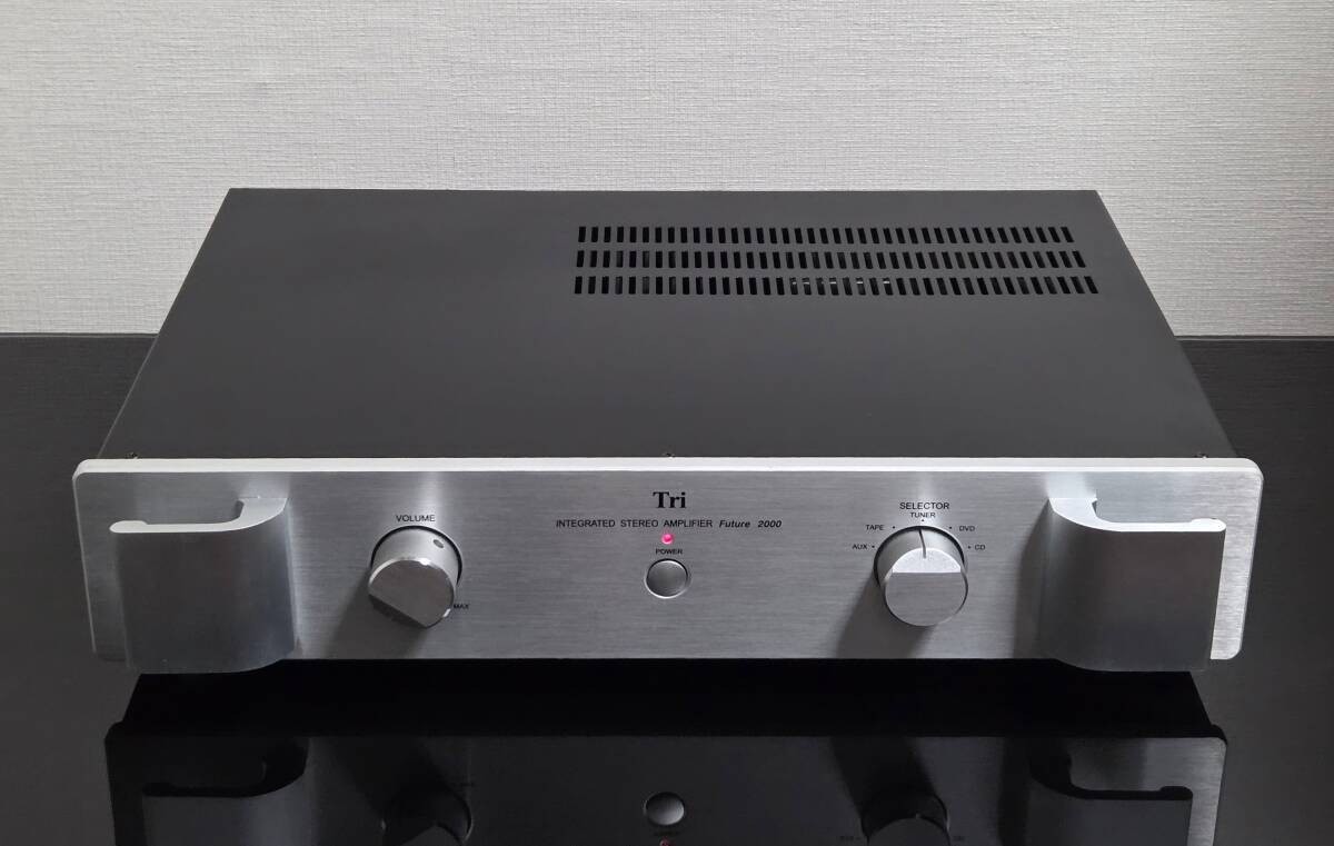 TRIODE Future 2000 Integrated Amplifier Tested, fully functional, good condition