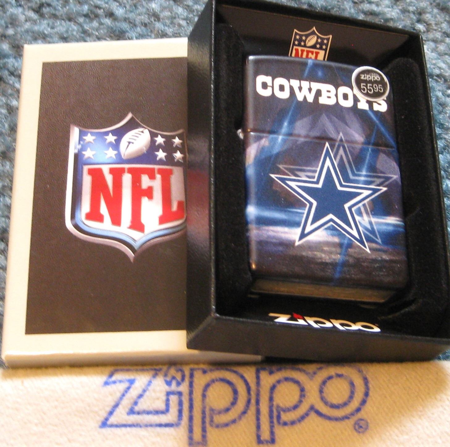 ZIPPO NFL TEAM LOGO Dallas Cowboys AMERICA'S TEAM 540 Lighter 46501 New SEALED