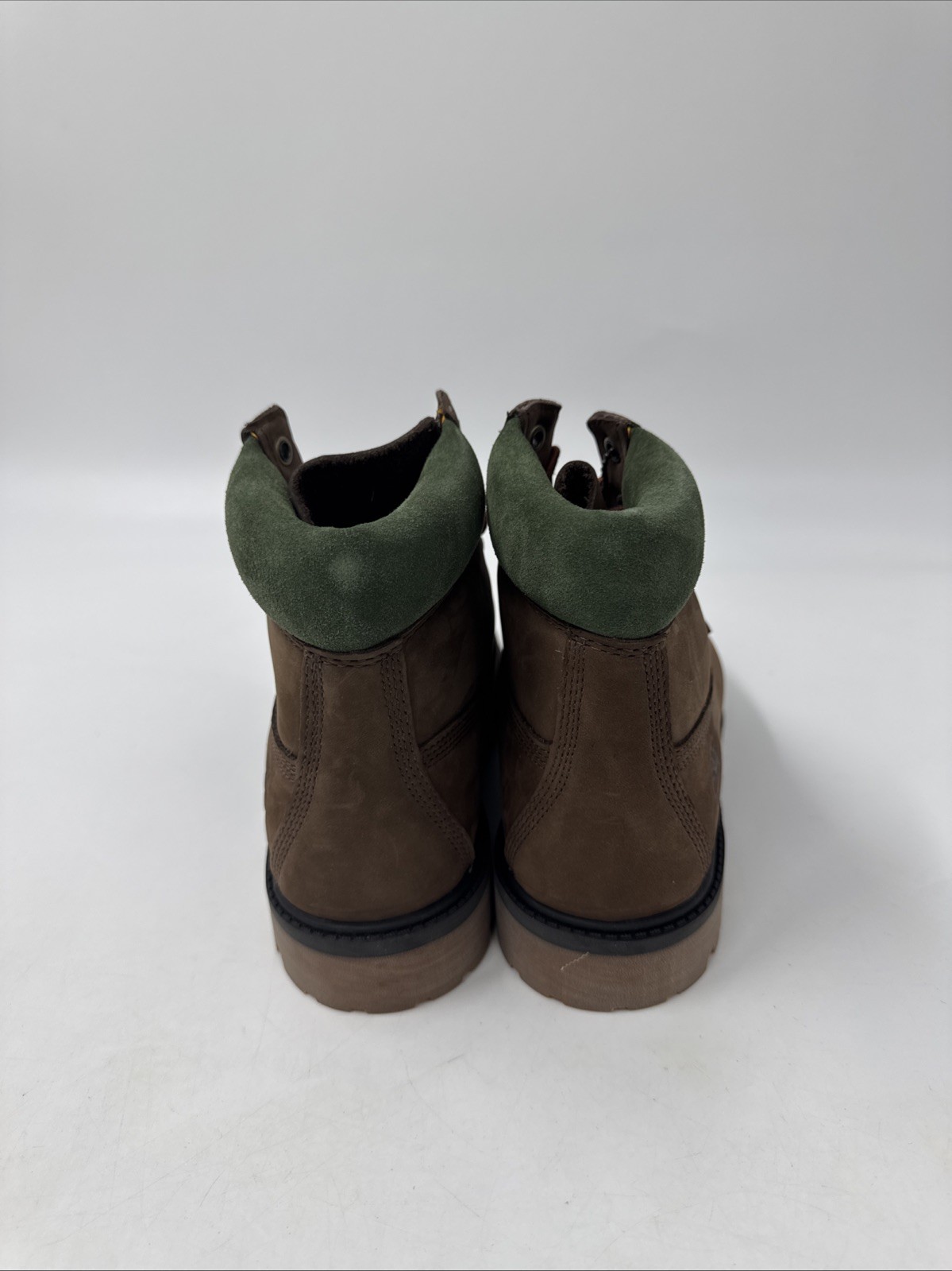 Timberland 6 IN Lace Waterproof Dark Brown Nubuck TB0A6BET-W07 Men’s Sizes 4-6
