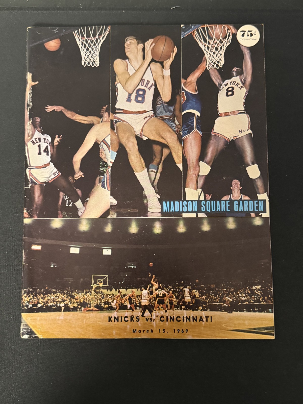 MARCH 15, 1969 NY KNICKS VS. CINCINNATI PROGRAM - WILLIS REED, BILL BRADLEY