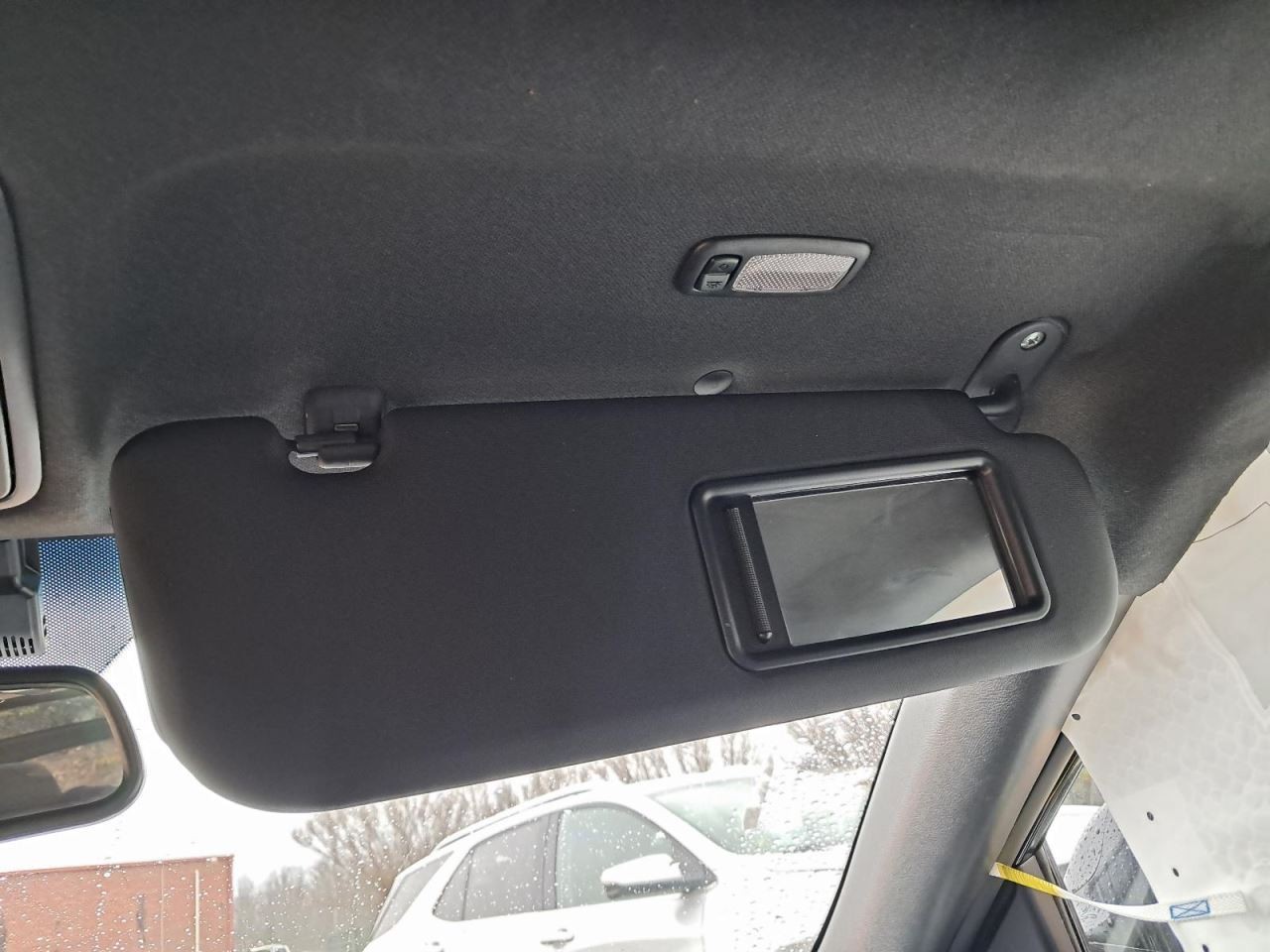 VELOSTER 2017 Glove Box 4918688