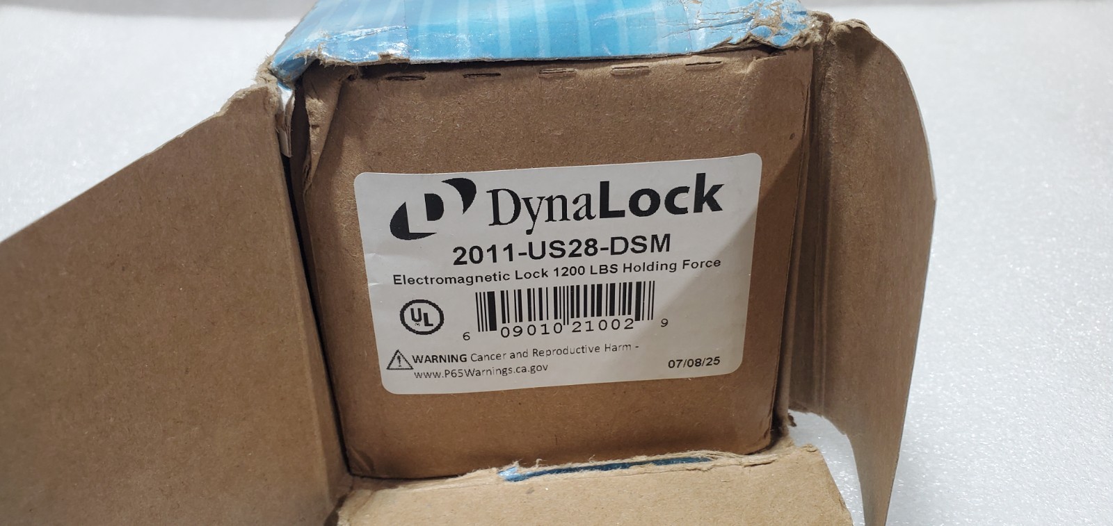 DynaLock 2011-US28-DSM Surface Mount Electromagnetic Lock 1200 LBS 12/24V NEW.
