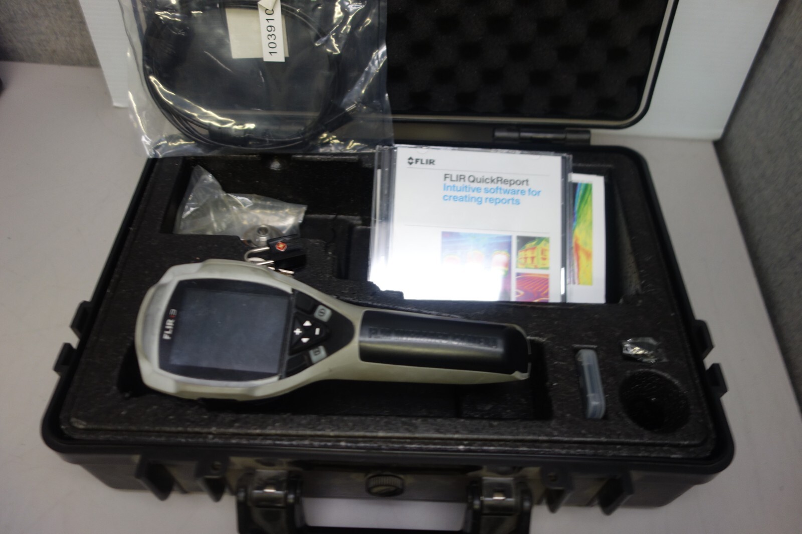 Flir i3 Thermal Imaging Temperature Camera