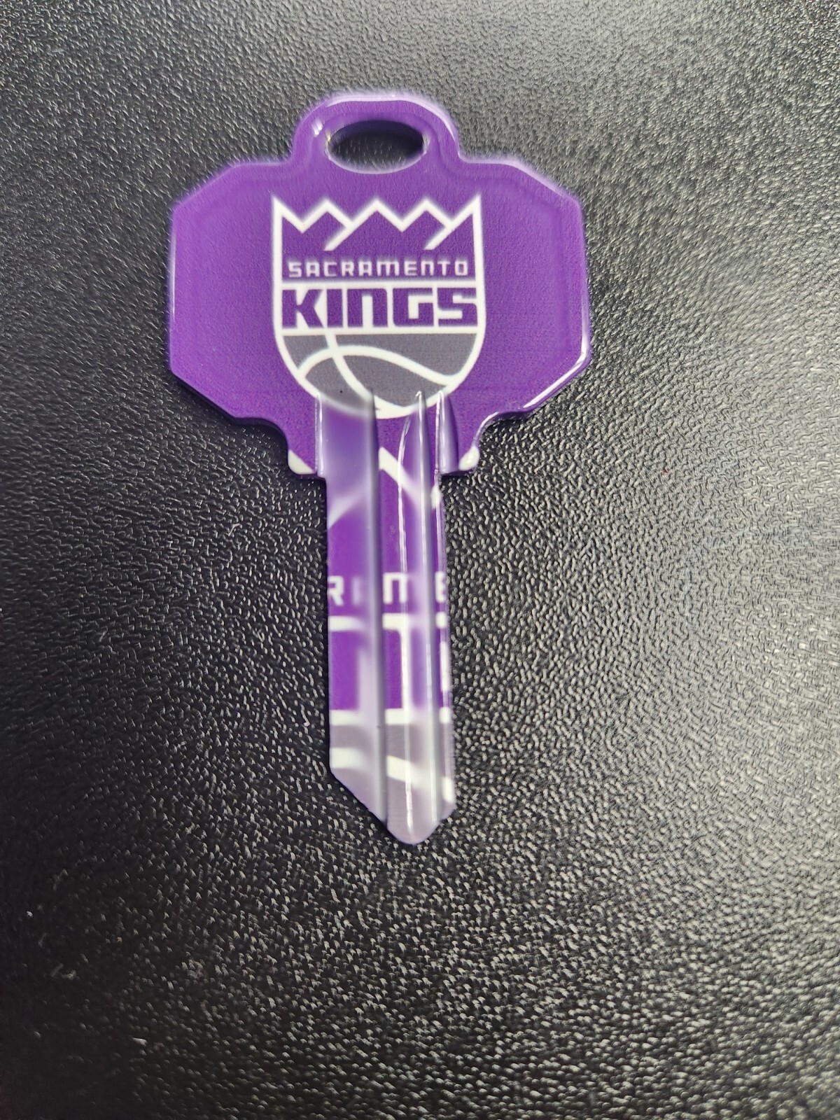 NBA SACRAMENTO KINGS PRINTED SCHLAGE SC1 KEYBLANK - READ DETAILS BELOW