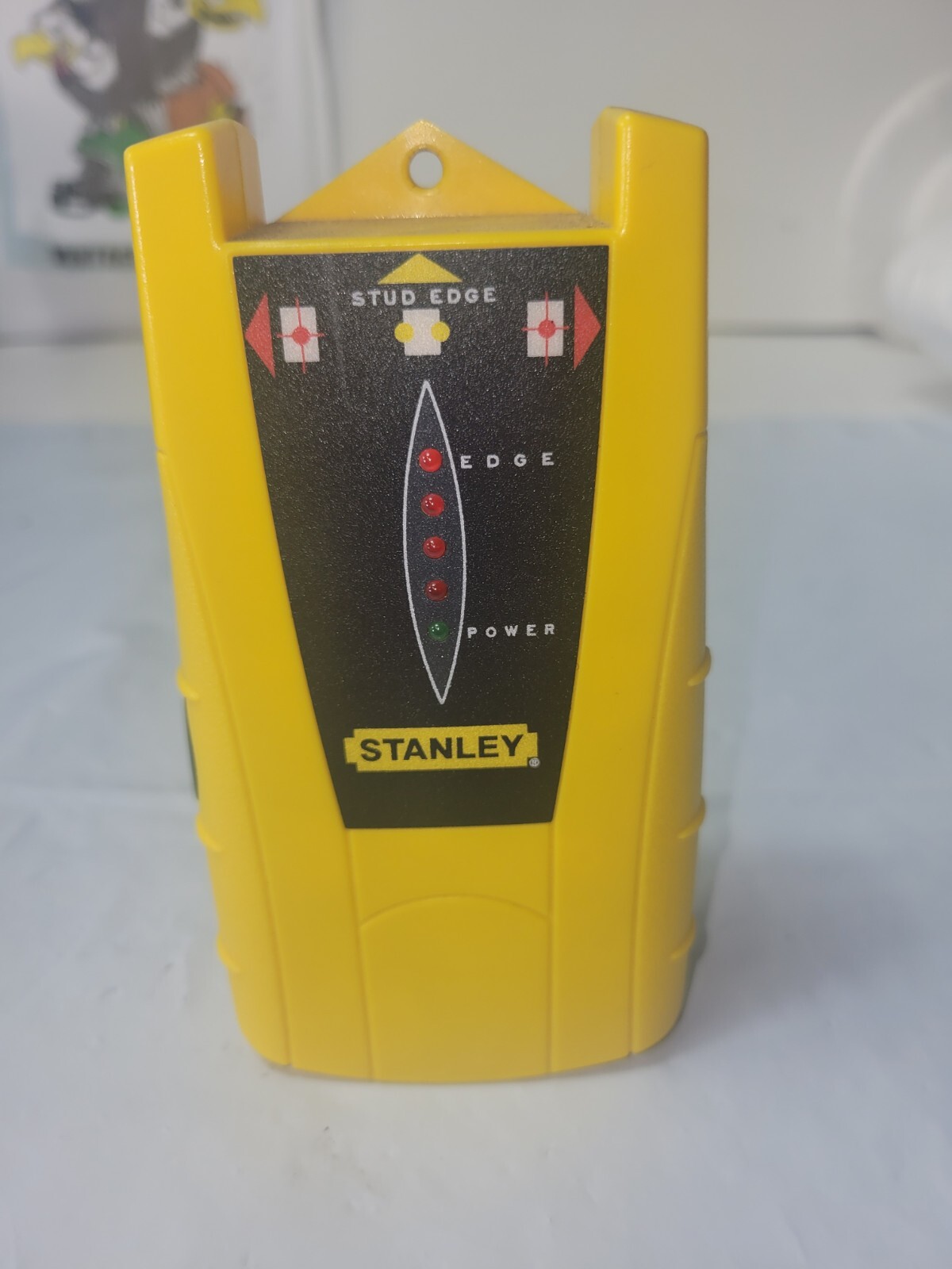 Stud Finder & Edge Finder STANLEY 9 Volt TESTED  Picture Hanging Remodeling KA