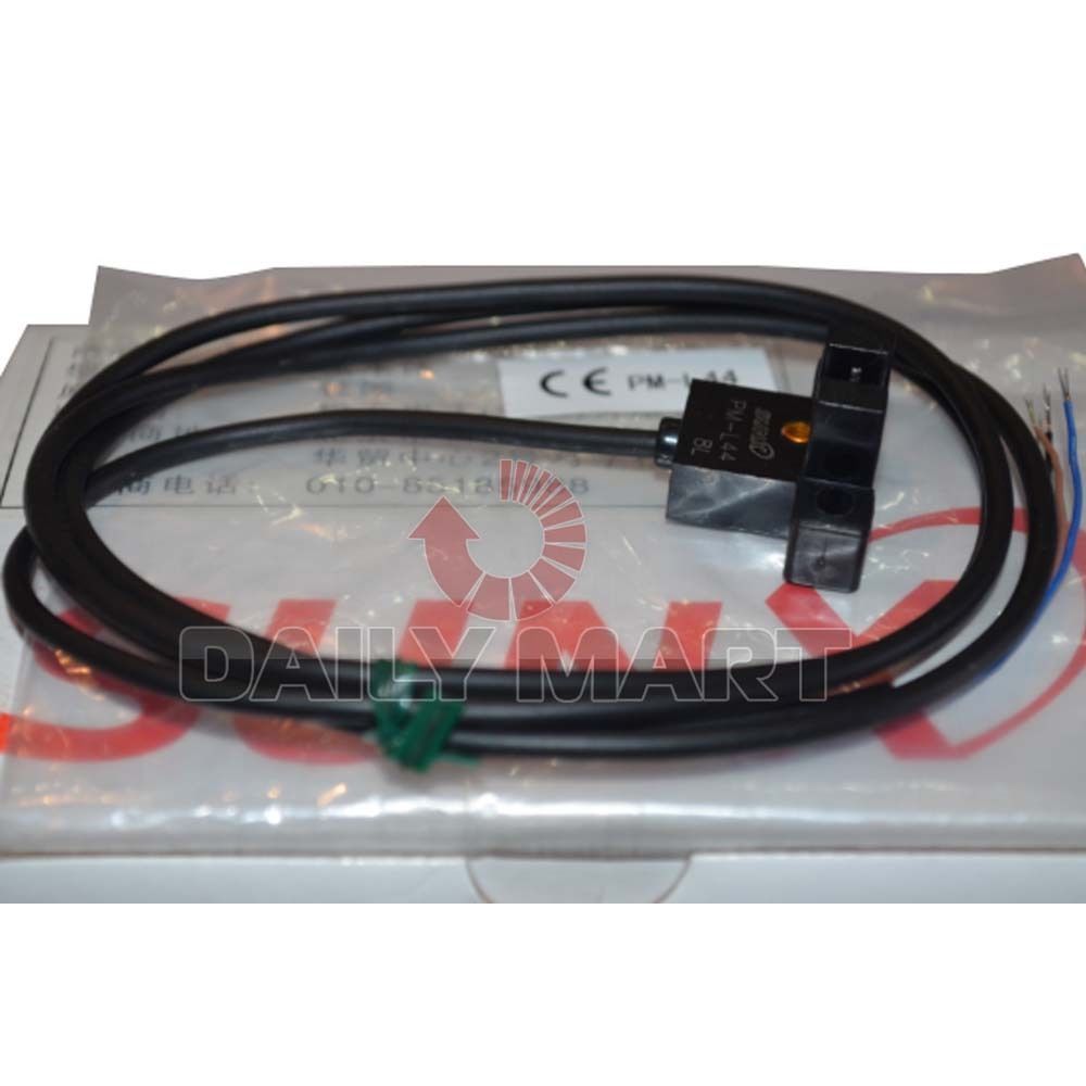 SUNX PANASONIC PM-L44 MICRO PHOTOELECTRIC U-SHAPED SENSOR CABLE PLC NEW