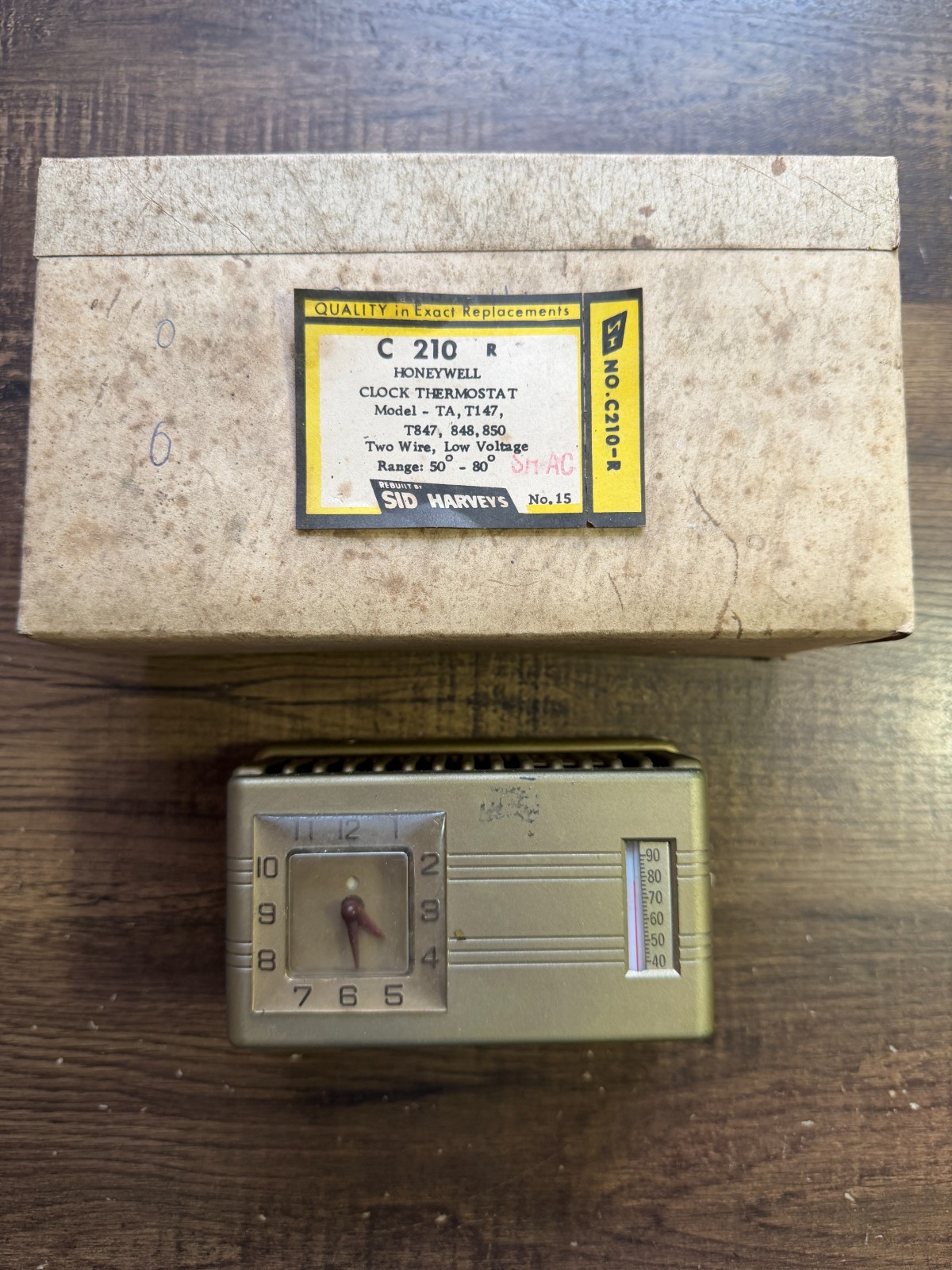 Antique Vintage Honeywell Clock Thermostat Model TA, T47, T847, 848, 850  C210-R