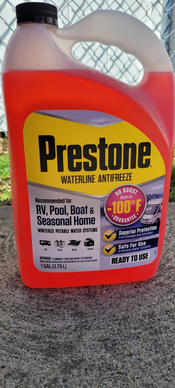 Prestone Waterline Antifreeze 1 GAL (3.78L) RV, Pool, Boat & Seasonal Home