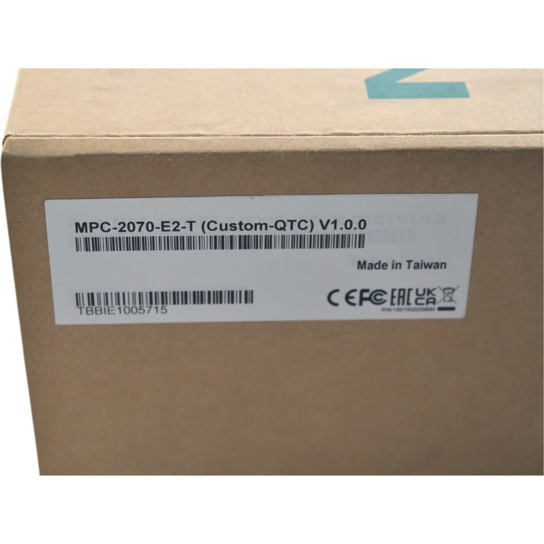 NEW Moxa MPC-2070-E2-T 7 Inch Industrial Panel Computer Intel Atom E3826 4GB RAM