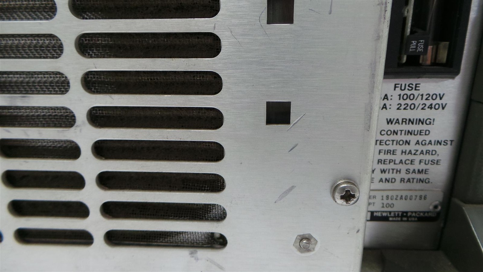 Hewlett-Packard HP 8565A Spectrum Analyzer-Free Shipping