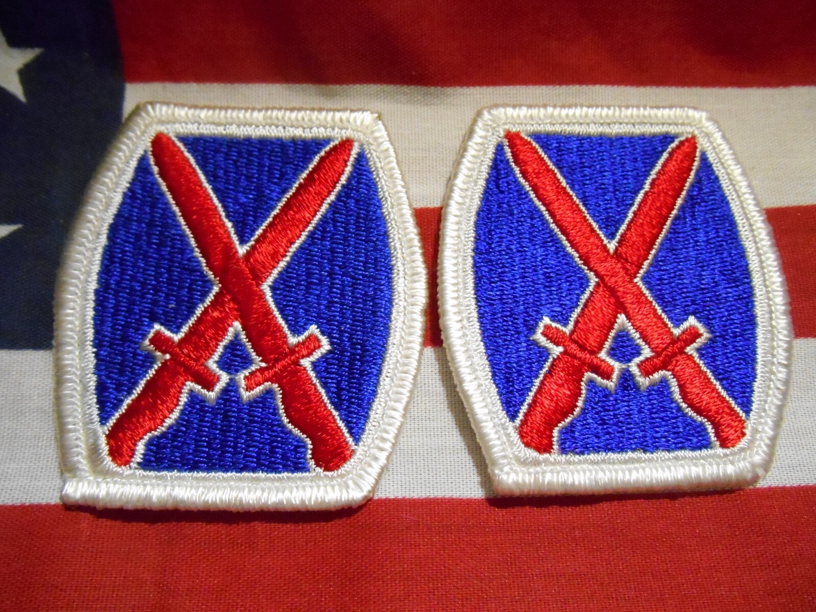 US ARMY VIETNAM ERA 10TH MOUNTIAN DIVISION SSI COLOR PATCH NO TAB (2) 1966