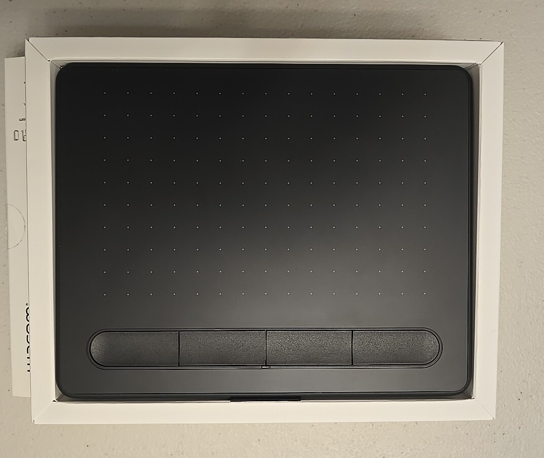 Wacom Intuos CTL-4100 Small Drawing Tablet - Black