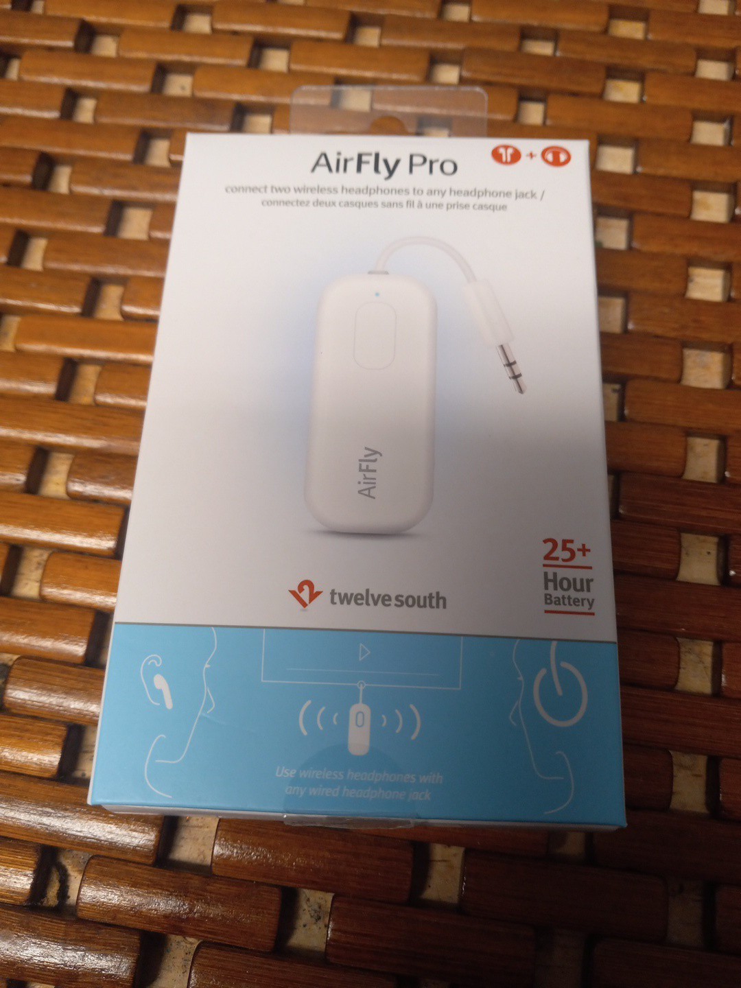 Twelve South AirFly Pro Bluetooth Wireless Transmitter/Receiver Adapter NEW NIB