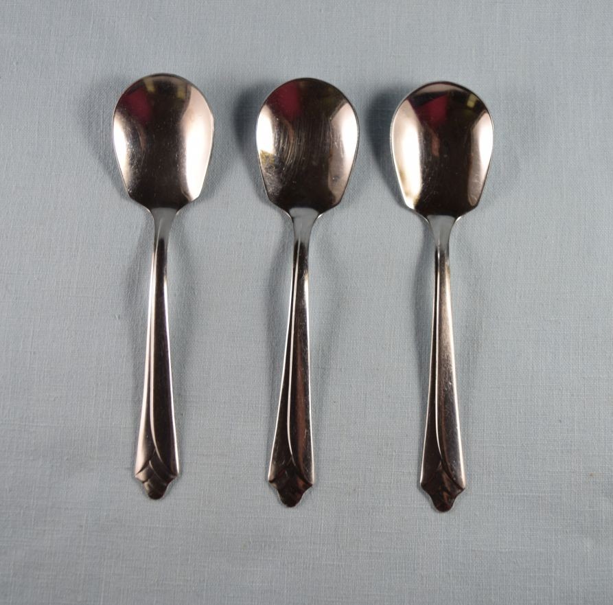 Ekco Stainless USA EKS19  3 Sugar Spoons 6"