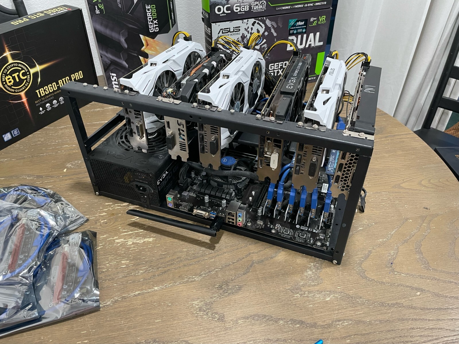 GPU Mining Rig Complete, 6 GPU's 1060's 6 GB, 4 extra slots for upgrades, extras