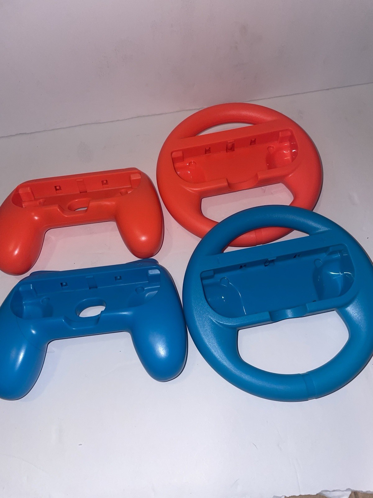 Nintendo Switch Console Bundle Joy-Con Controllers Case Games (Read Description)