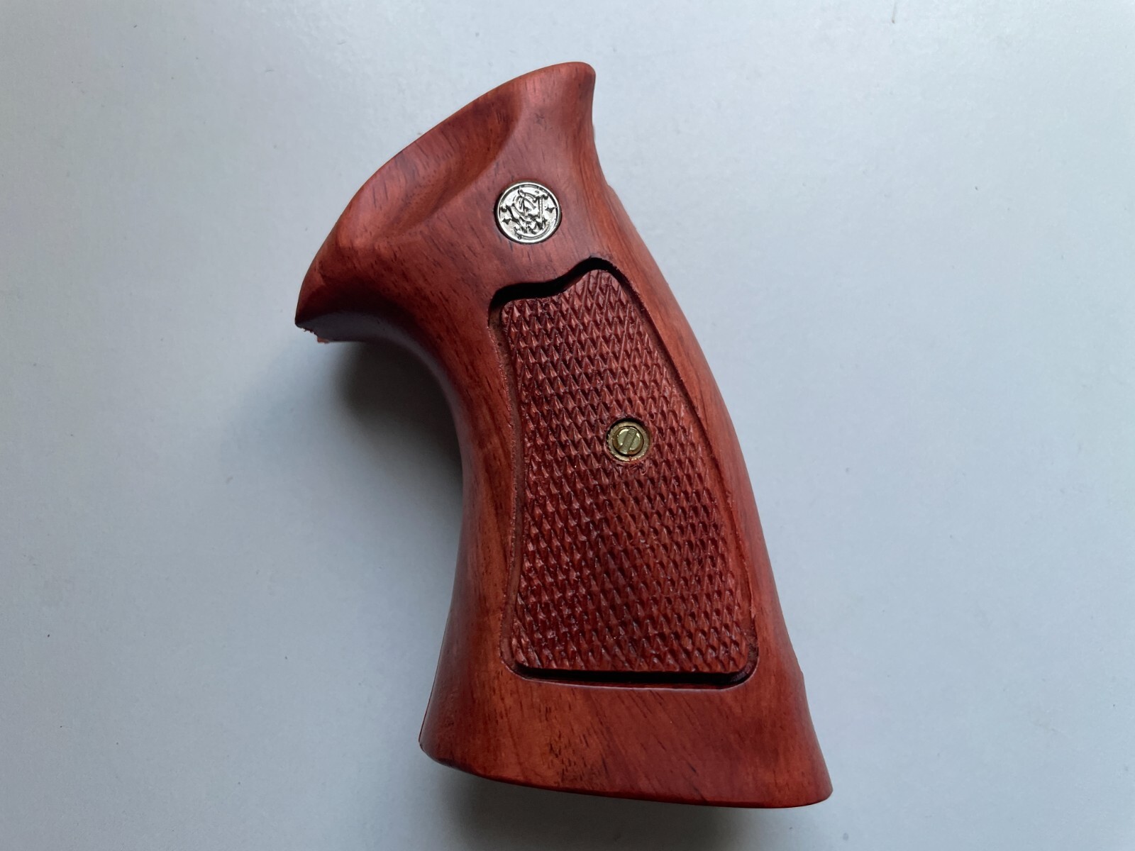 New  Checker Wood Decorative Grips for S&W N , Square Butt Revolver opened back