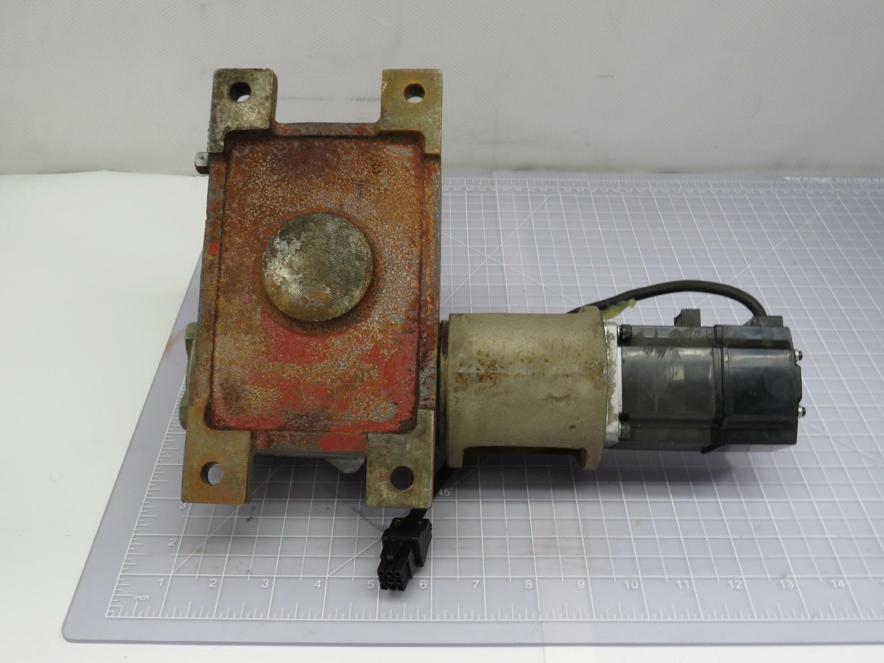 BELLPONY NPO12 ROTARY INDEX TABLE W HC-MF23 AC SERVO MOTOR T190398