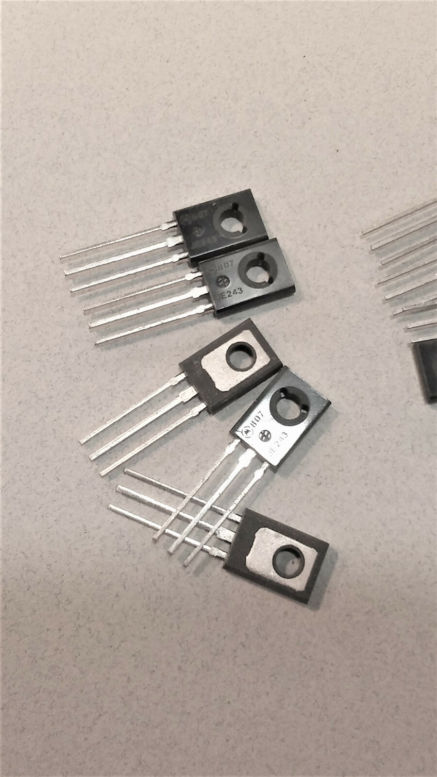 2- Motorola MJE243/JE243-NPN Driver Transistors