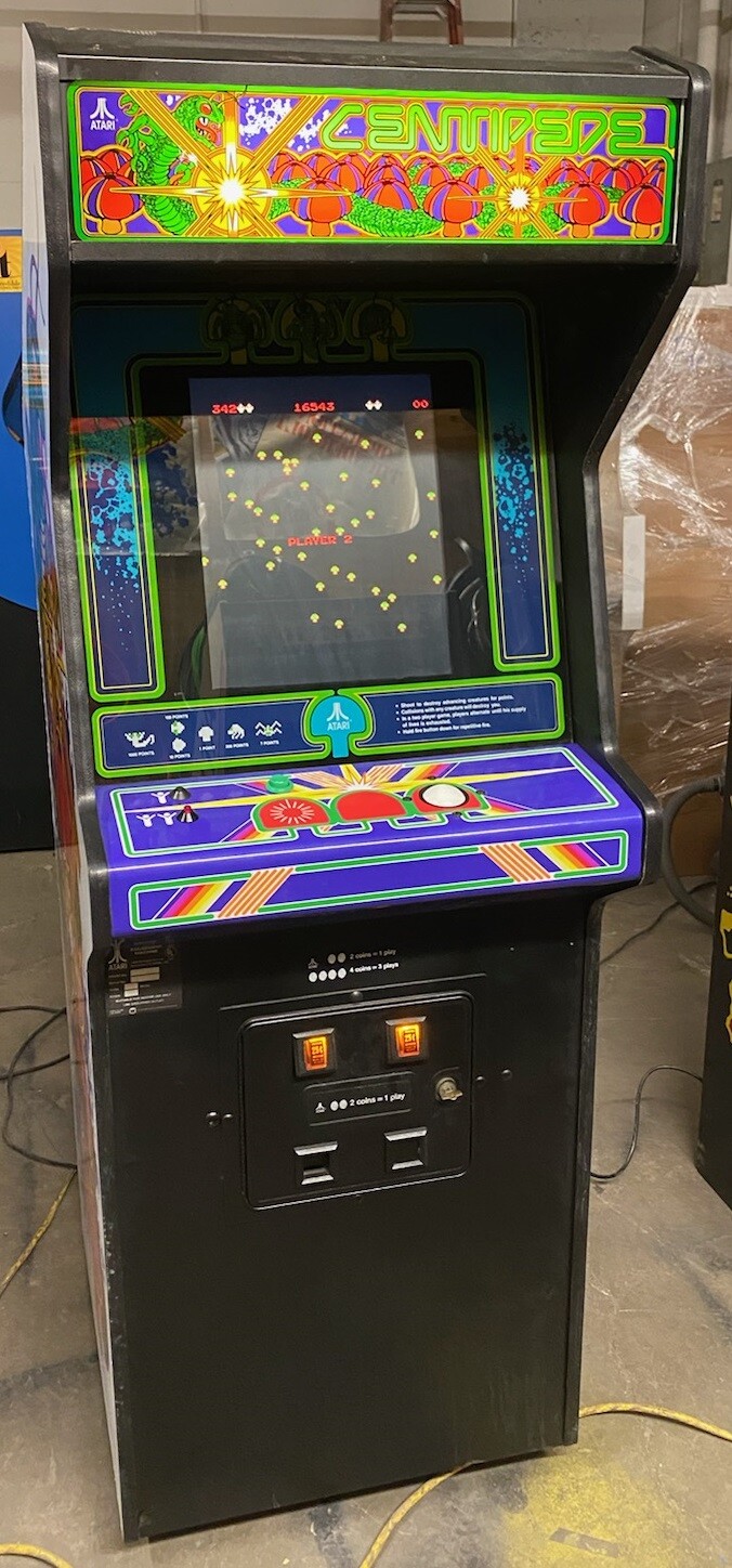 CENTIPEDE ARCADE MACHINE by ATARI (Excellent Condition) *RARE*